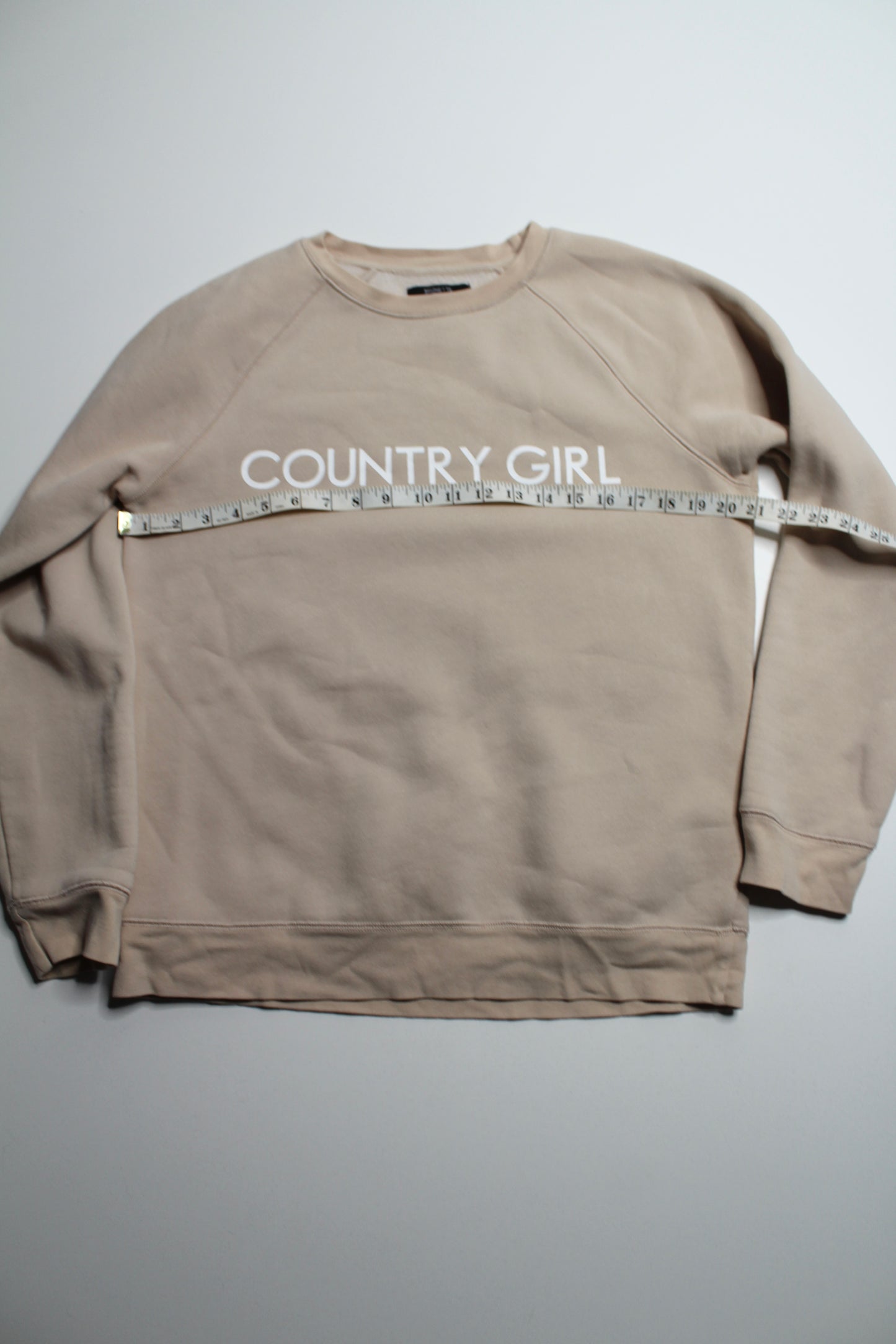 Brunette the label beige ‘COUNTRY GIRL’ sweatshirt, size M/L
