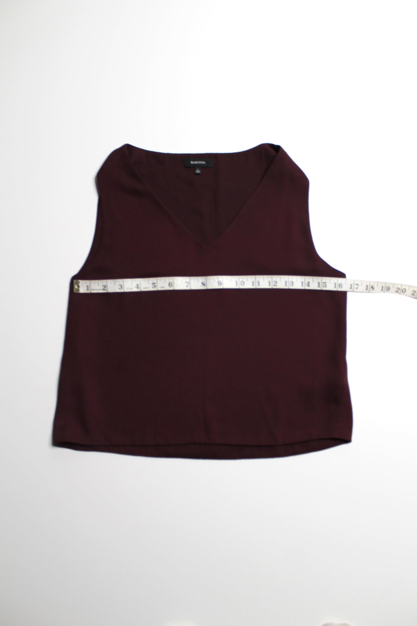Aritzia Babaton maroon sleeveless ‘Murphy’ blouse, size small