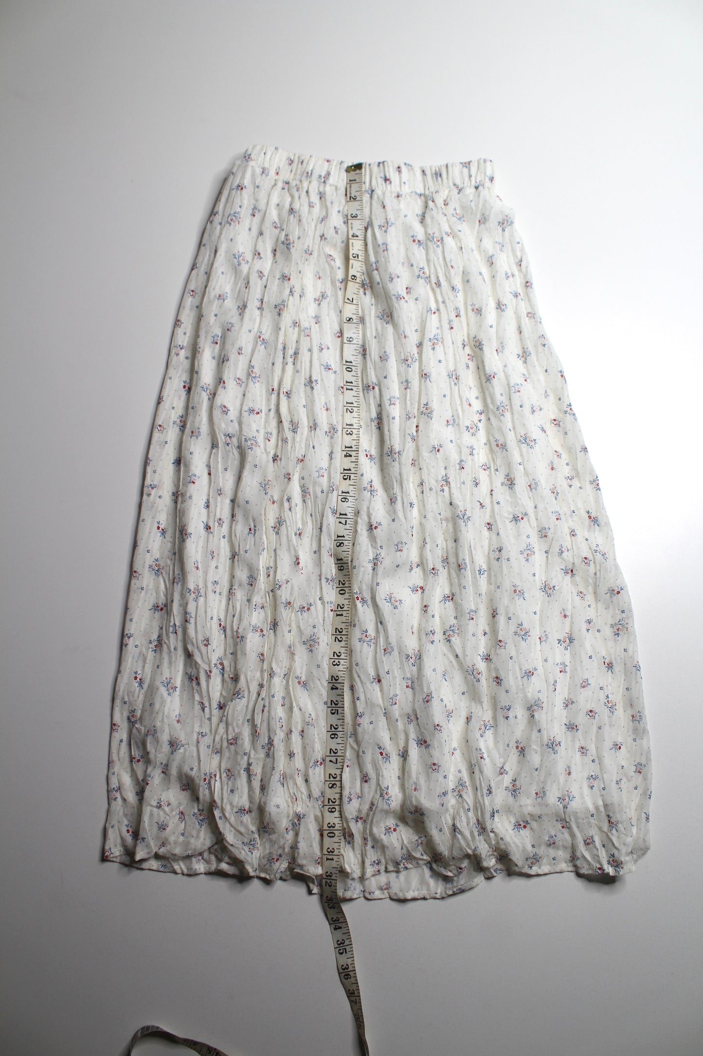 Missa Masa white floral crinkle skirt, one size