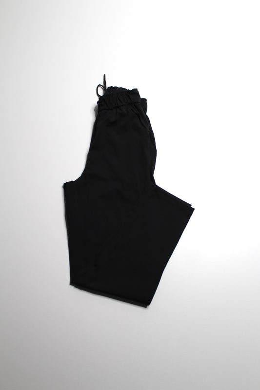 Lululemon black ‘keep moving’ high rise pant, size 2 *luxtreme