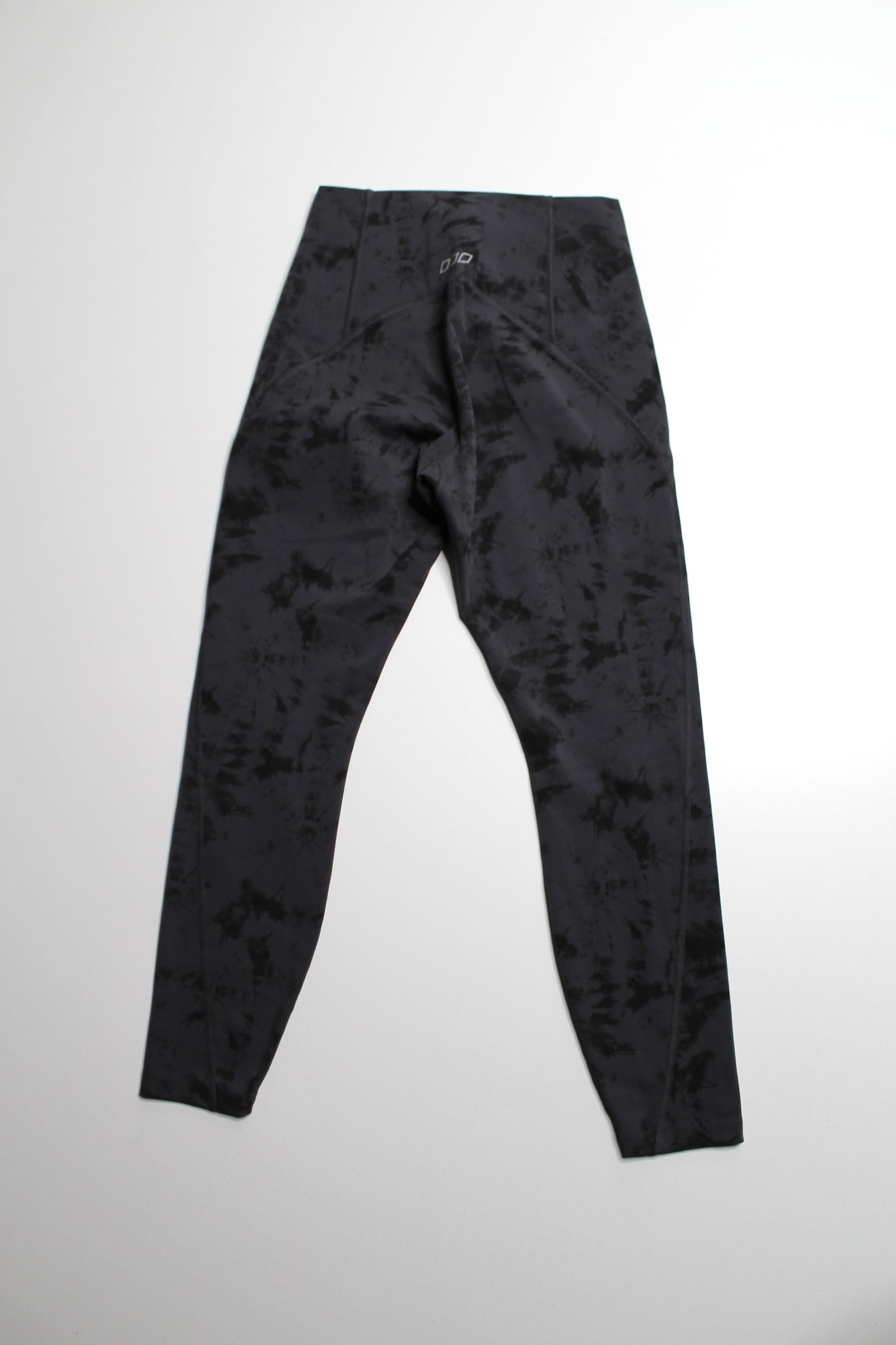 Lorna Jane grey tie dye leggings, no size. Fits like small