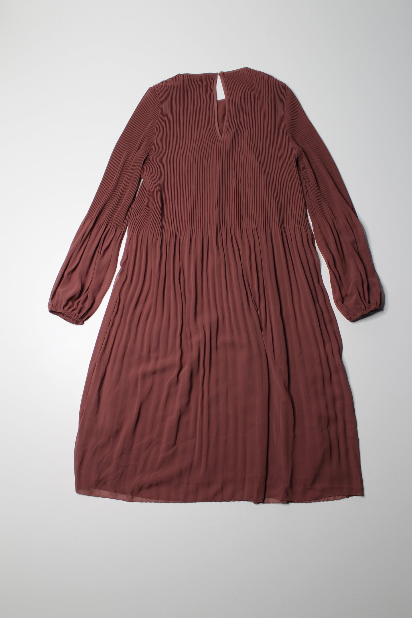 Aritzia Wilfred ‘daydreamer’ midi dress, size xxs (oversized fit)