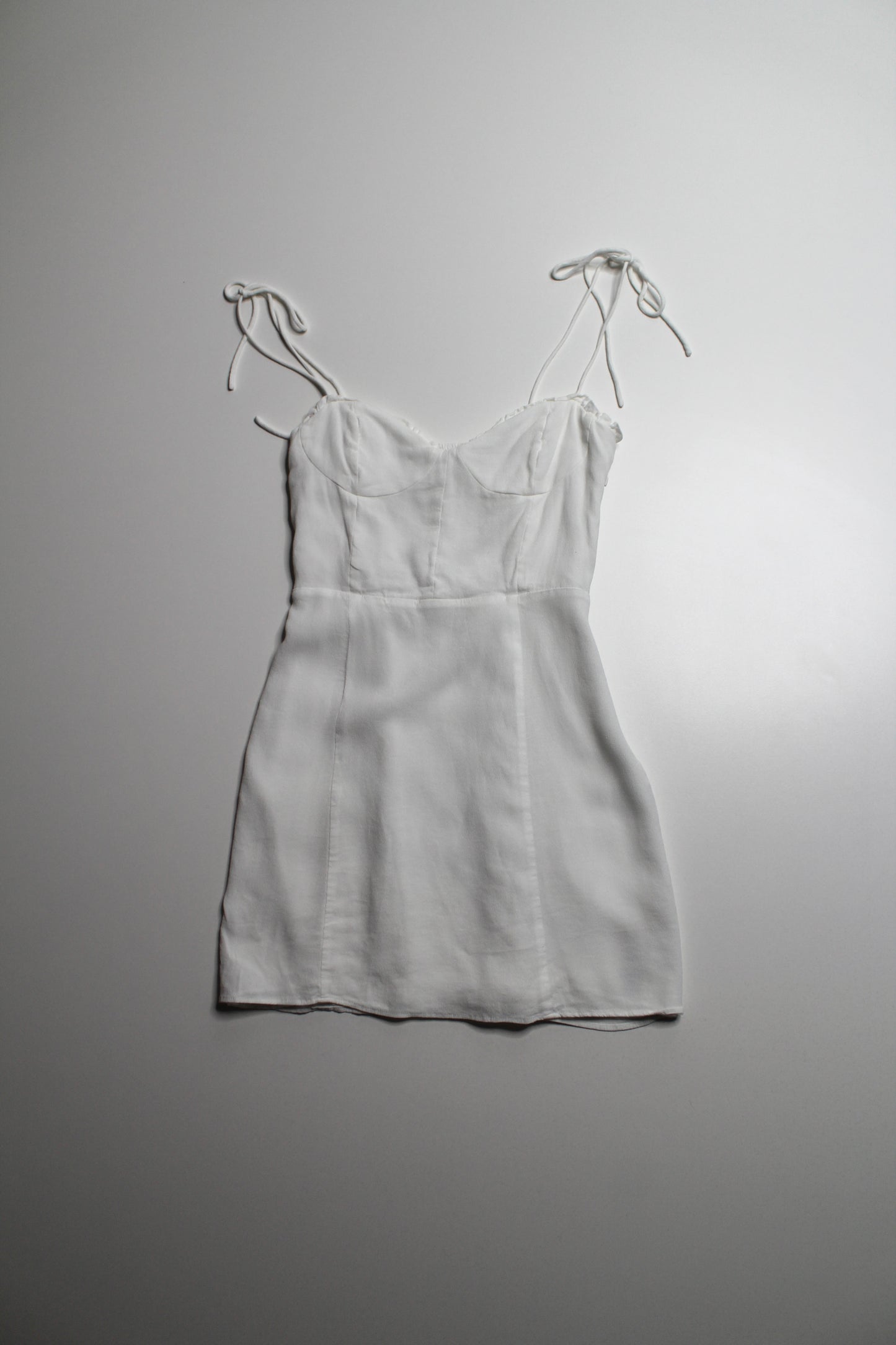 Aritzia Wilfred white 'fable' mini dress, size 4 (slim fit) (fits xs/small)