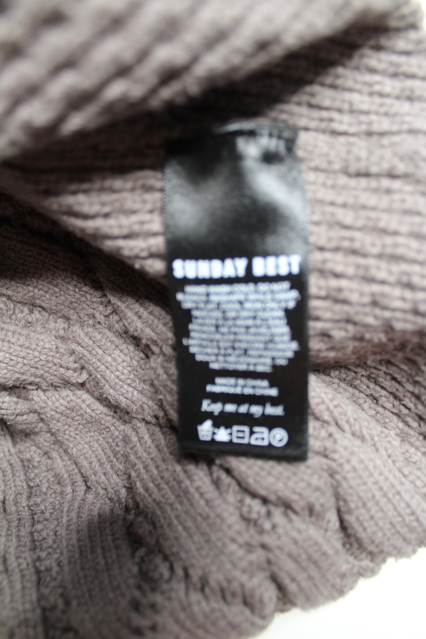 Aritzia Sunday Best deep taupe cable knit 'Peggy' sweeter, size small (relaxed fit)