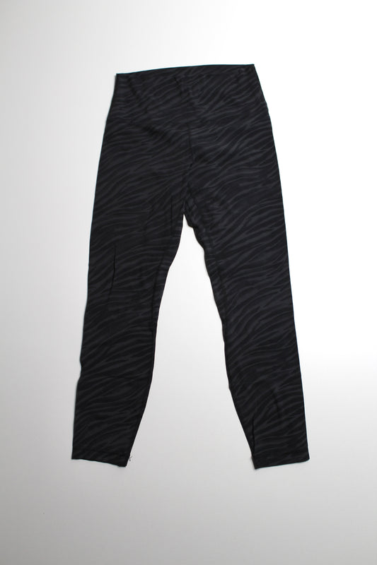 Lululemon le tigre deep coal multi camo ‘align’ legging, size 8 *matching tank available (sale: was $58)