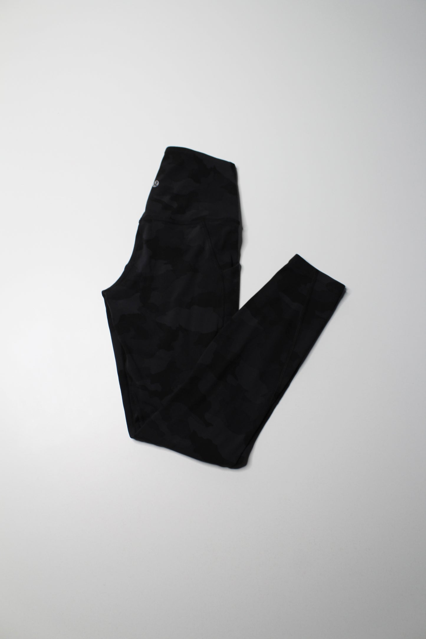 Lululemon heritage camo ‘align’ leggings, size 4 *pockets