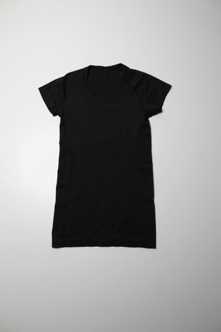 Lululemon black swiftly tech short sleeve, size 6