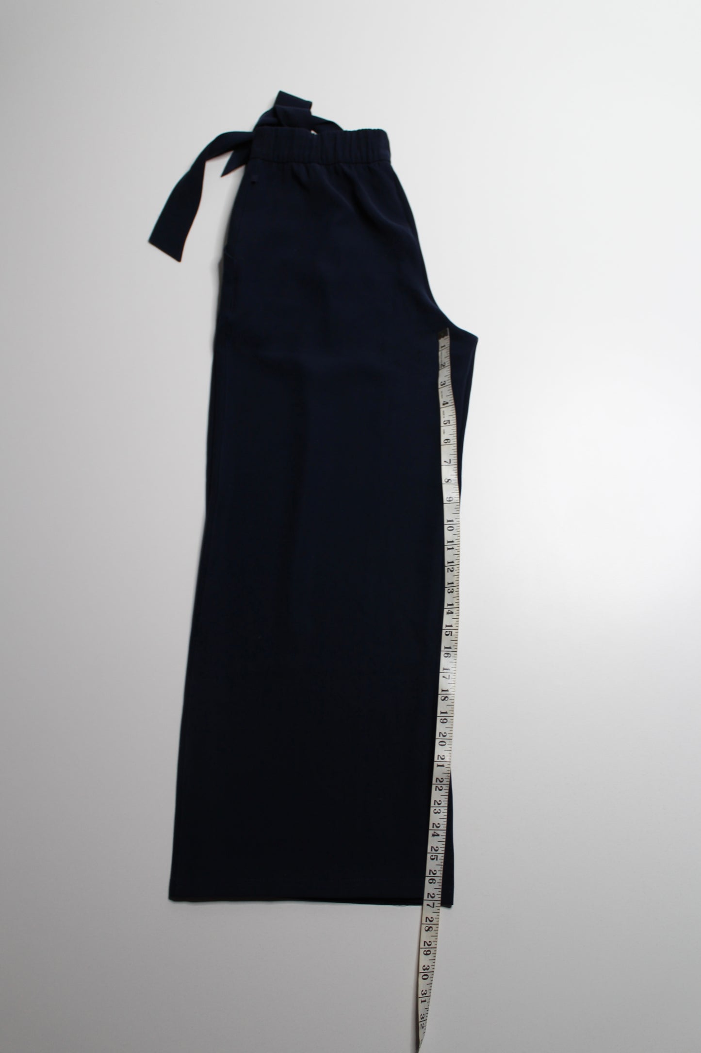 Lululemon true navy tie front belted ‘noir’ wide leg pant, size 8 (27”) (was $58)