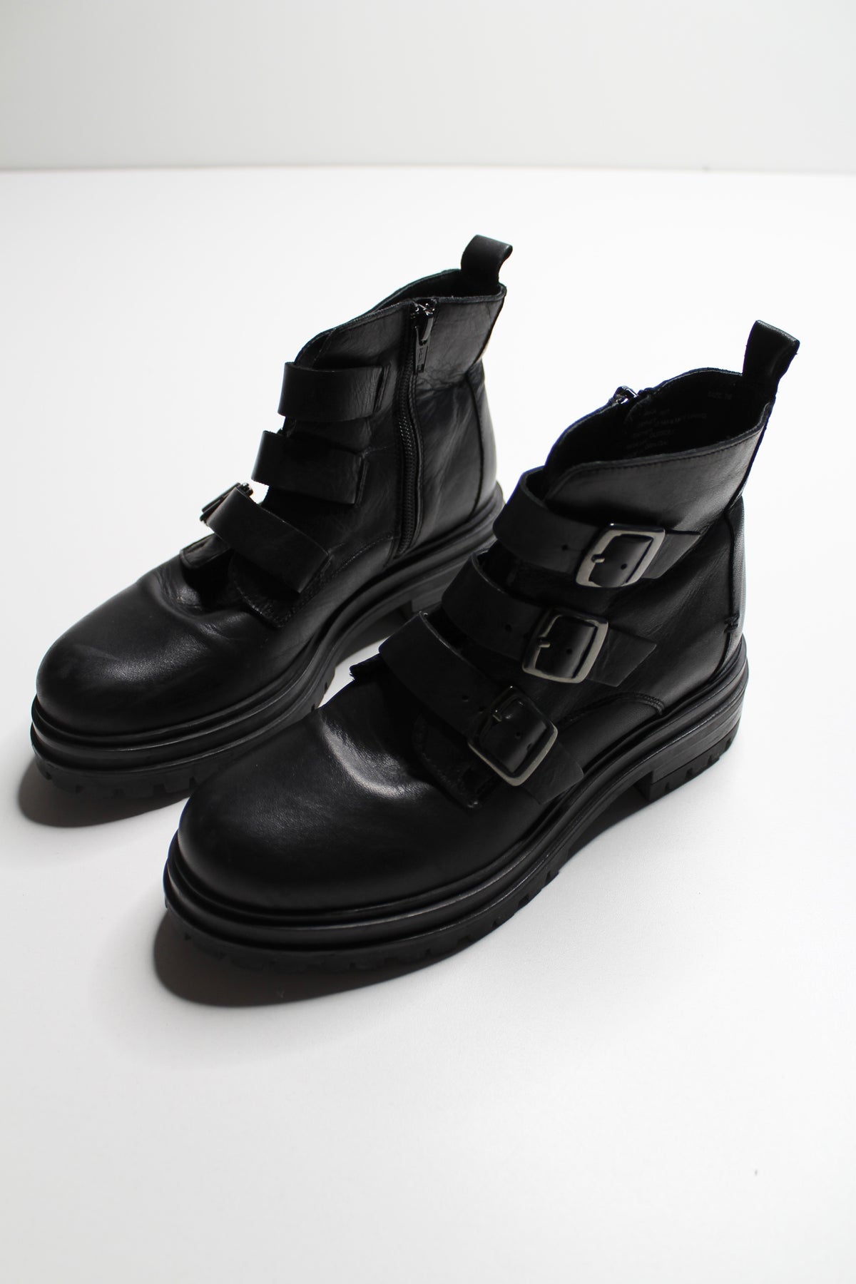 Miz Mooz Boots, size 36 (additional 70% off at checkout)