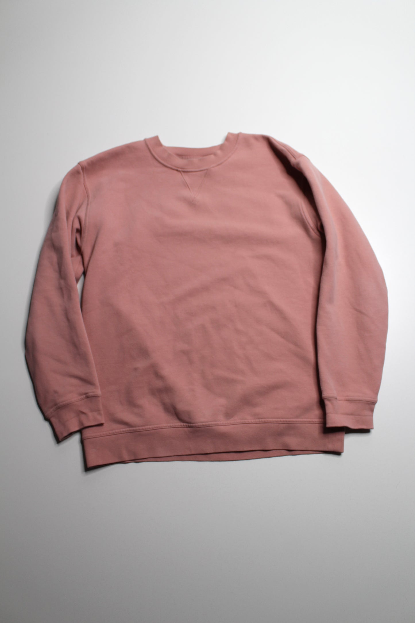 Lululemon ‘all yours crew’ sweater, no size. Fits like size 8