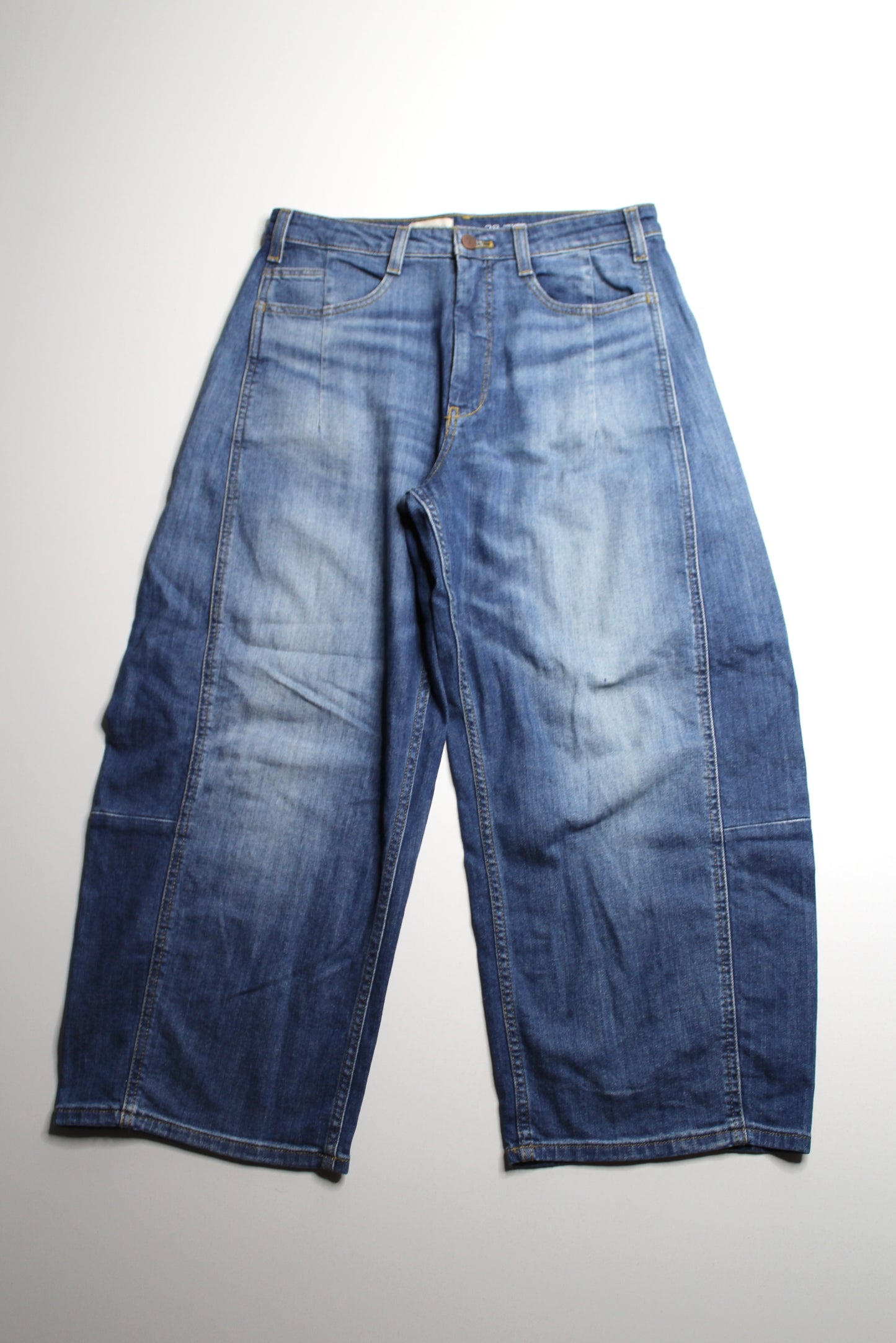 Anthropologie Pilcro barrel jeans, size 28