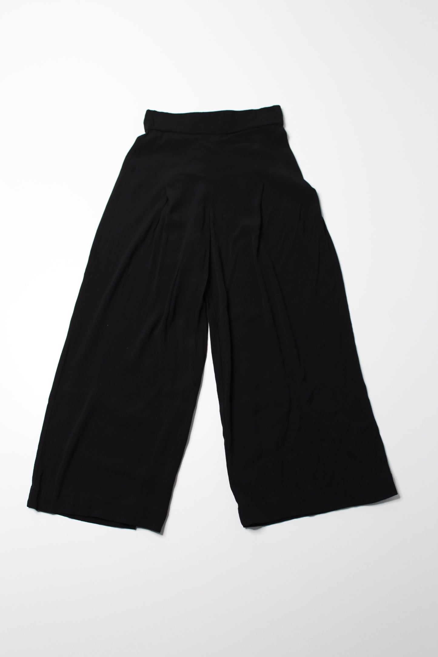 Aritzia Wilfred black wide leg crop pant, size xsmall