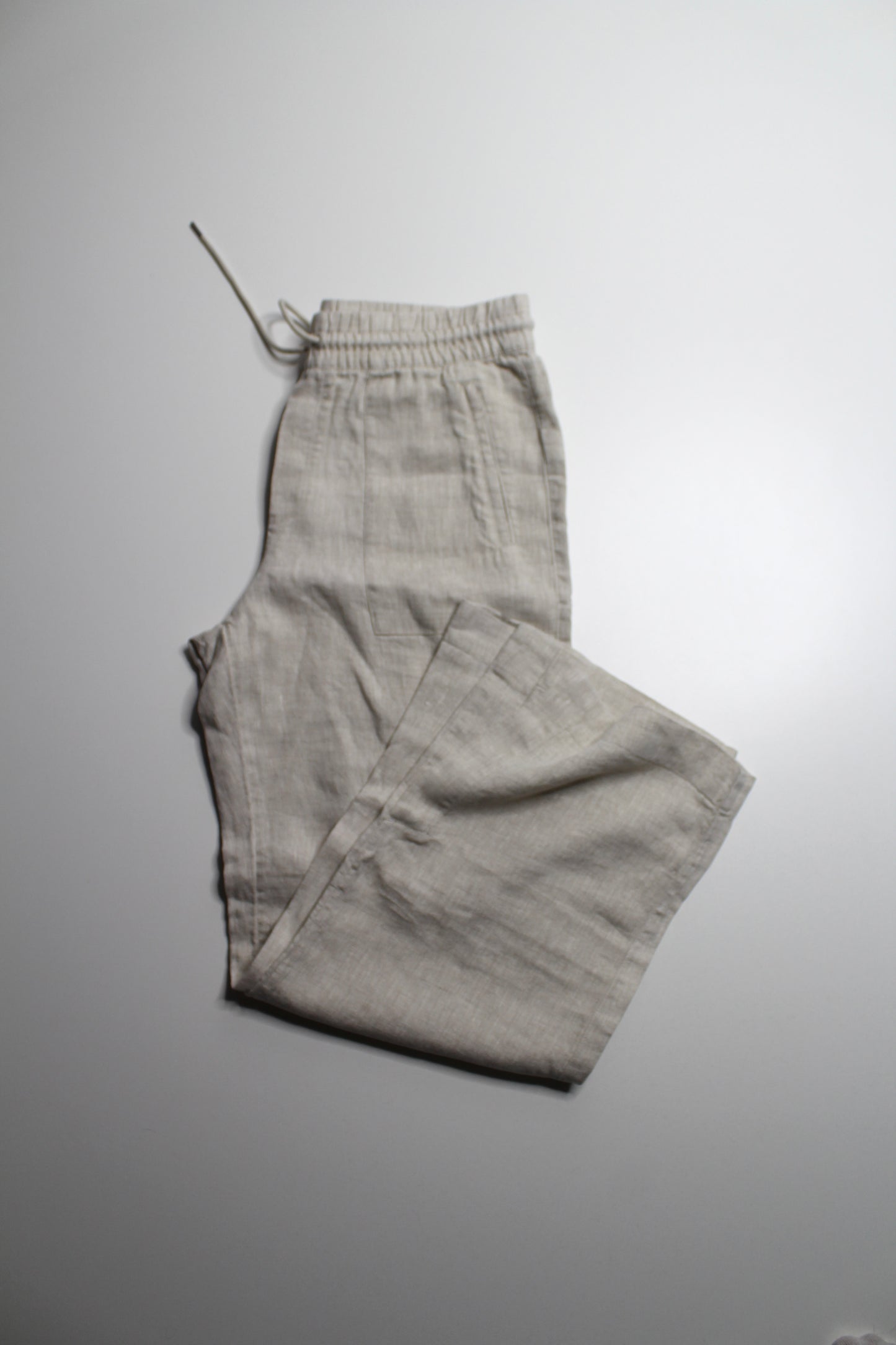 Athleta light beige ‘retreat linen wide leg’ pants, size medium *new without tags
