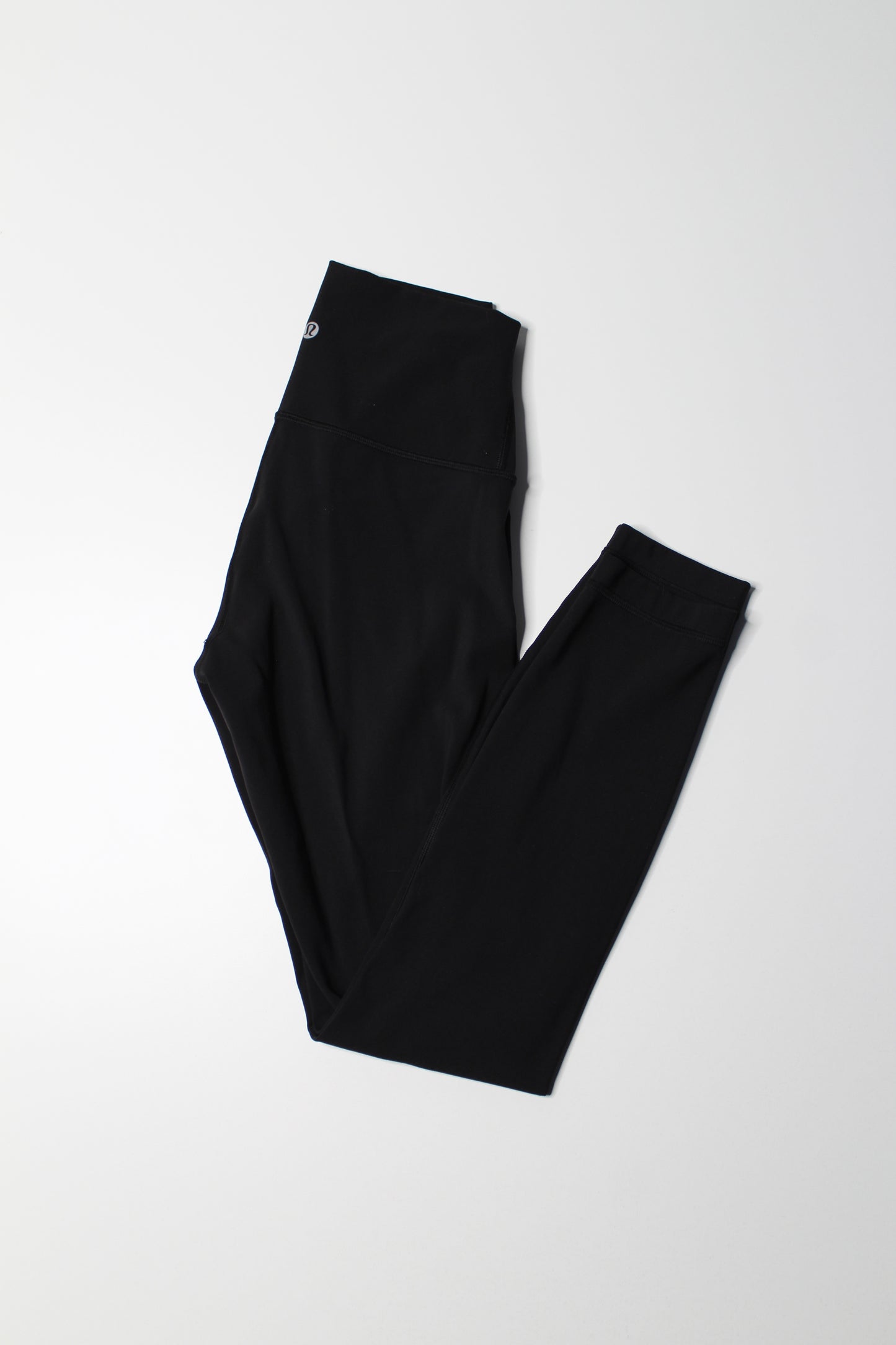 Lululemon black ‘wunder under’ high rise legging, size 4 (25”) *full on luxtreme