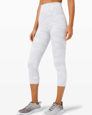 Lululemon Incognito Camo Jacquard Alpine White Starlight Wunder Under high rise Crop, size 8 (High-Rise) *Luxtreme 21"