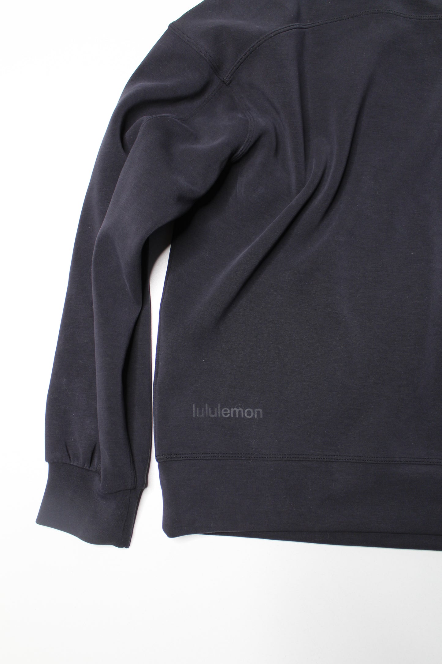 Lululemon black softstreme pullover, size 8