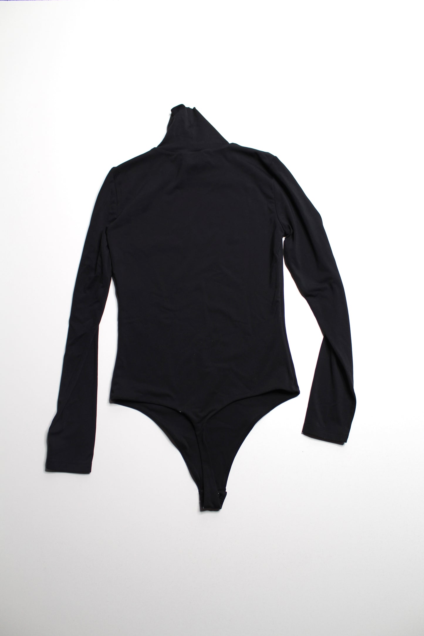 Aritzia Black turtleneck ‘contour’ bodysuit, size medium