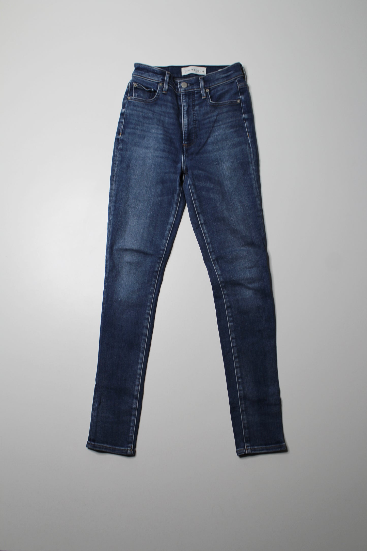 Aritzia Denim Forum ‘Lola high rise skinny’ jeans, size 26