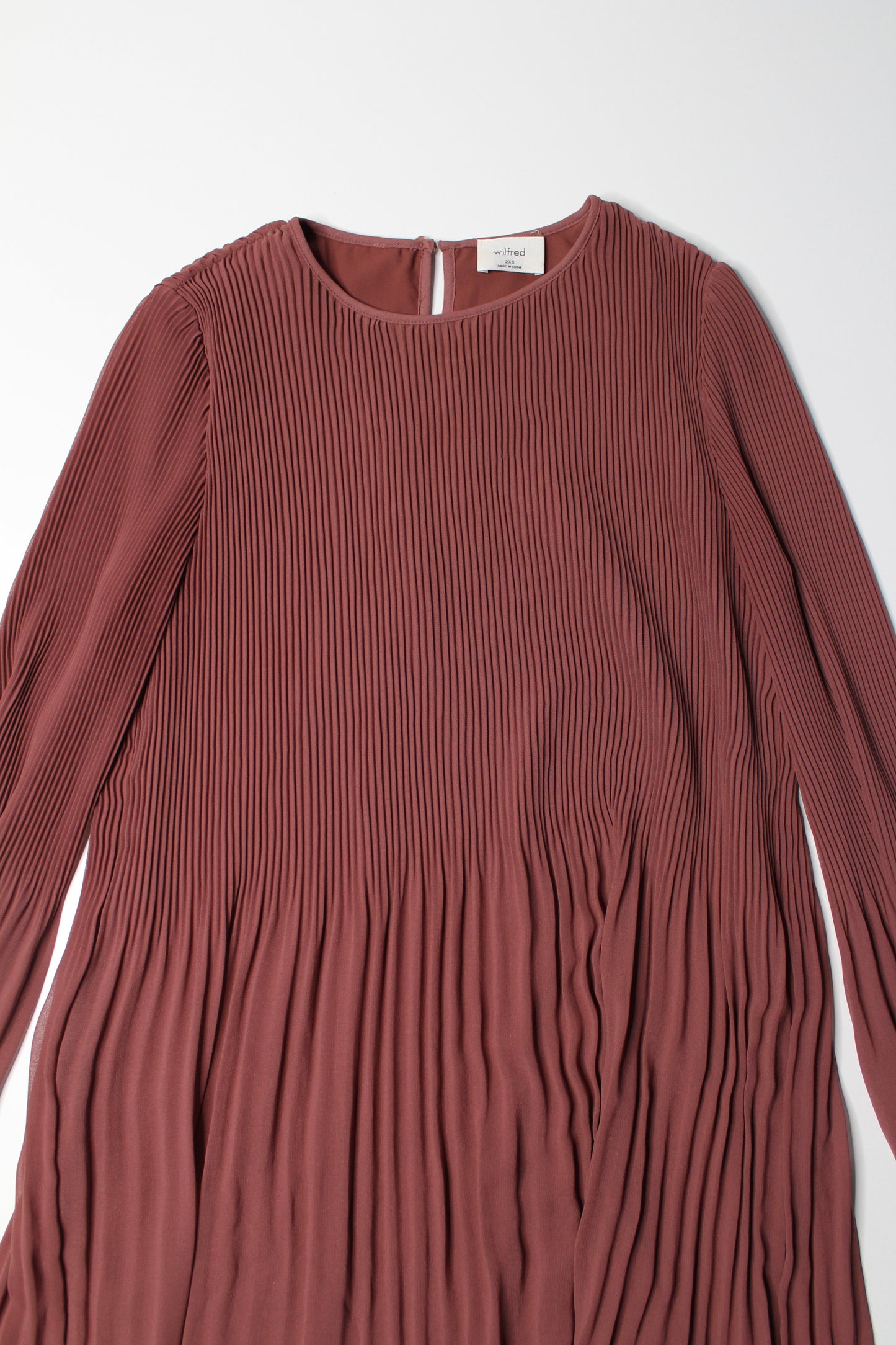 Aritzia Wilfred ‘daydreamer’ midi dress, size xxs (oversized fit)