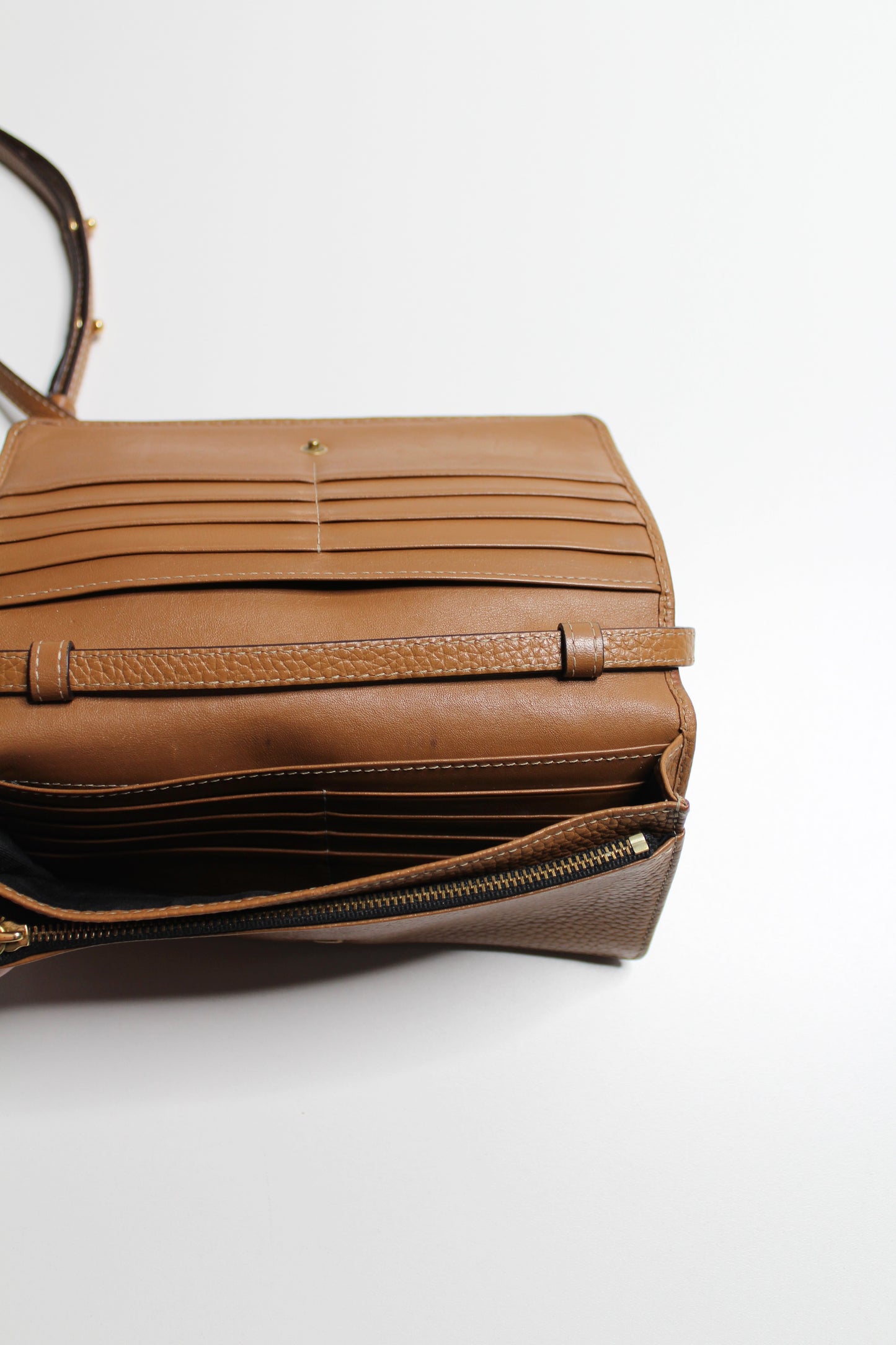 Marc Jacobs maple tan ‘Gotham’ pebbled leather wallet crossbody