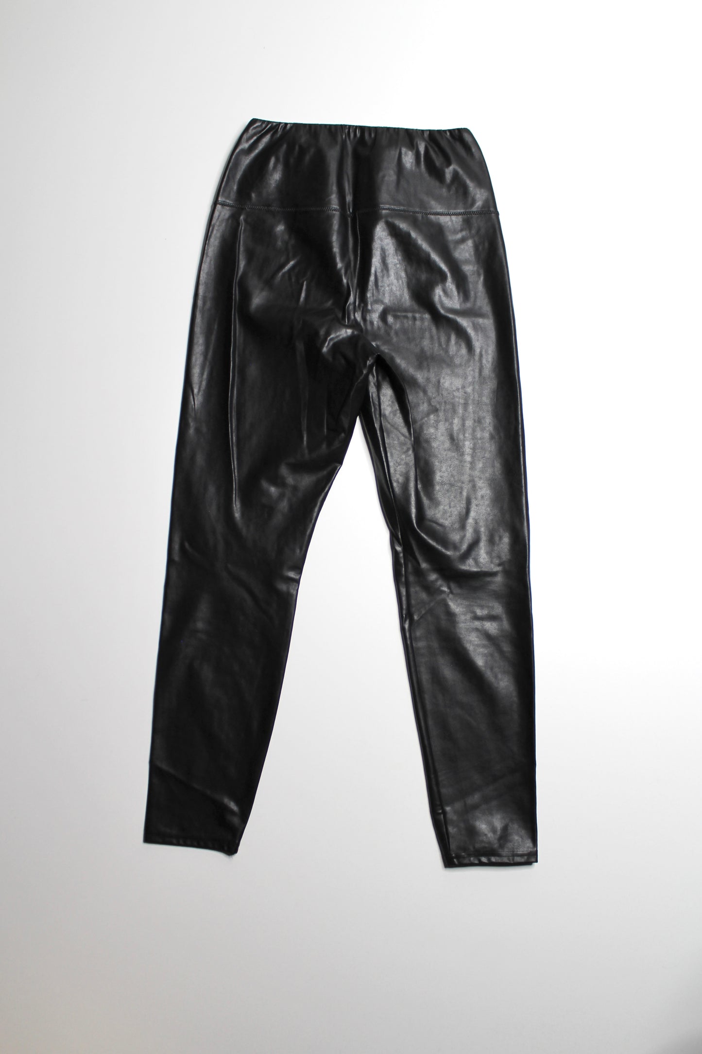 Aritzia Wilfred Free black 'daria' faux leather legging, size medium *full length