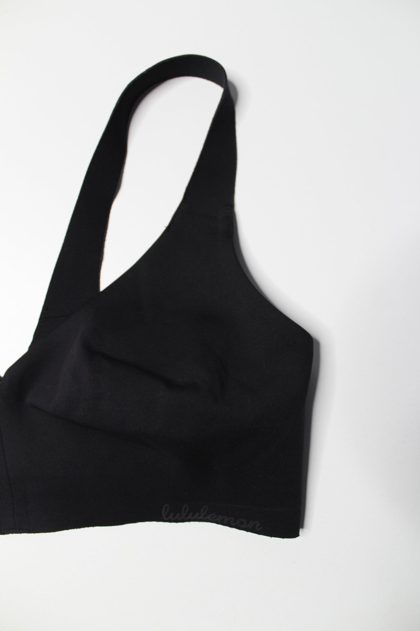Lululemon black ‘like nothing’ bra, size 34B