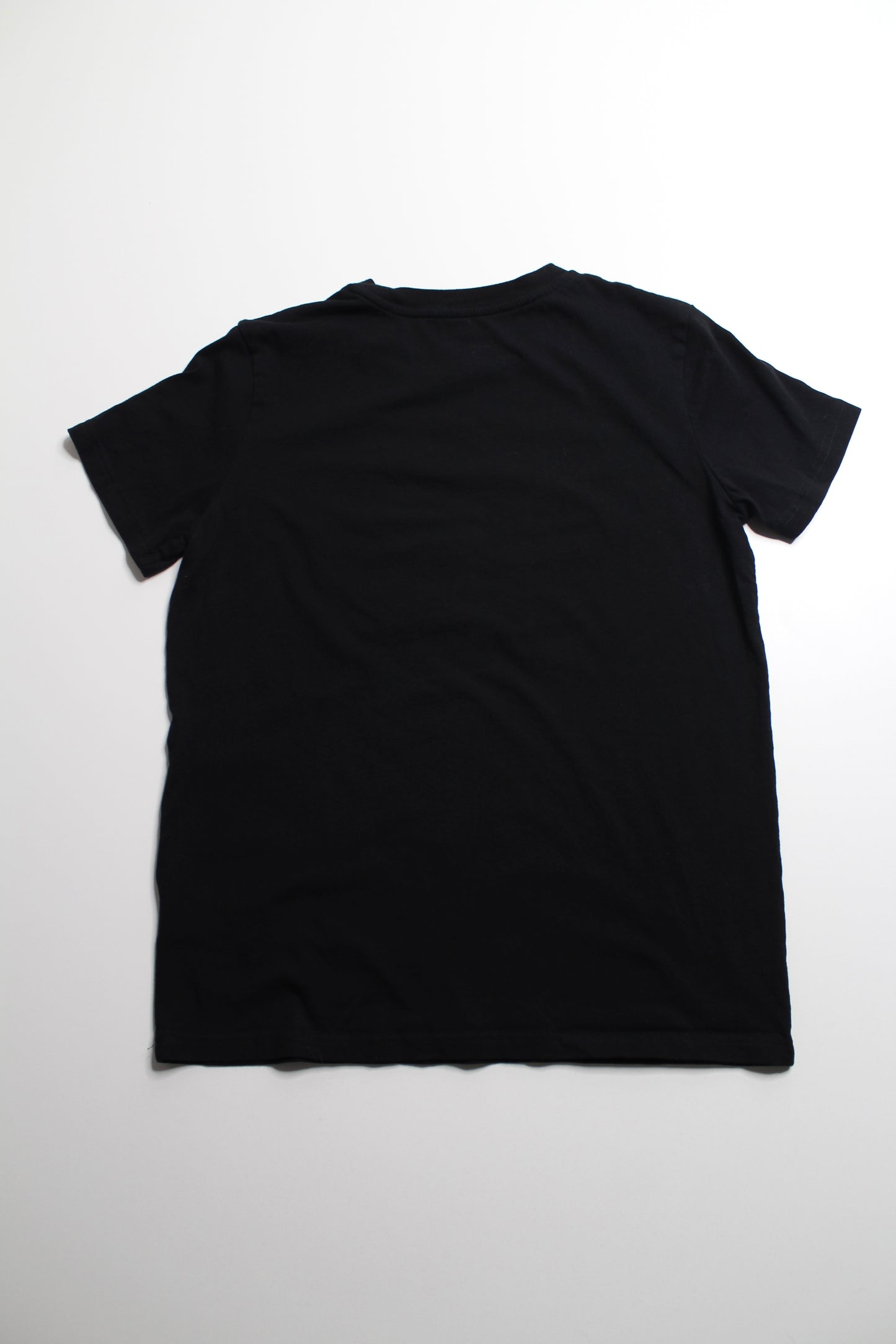 Roots black t shirt, size medium