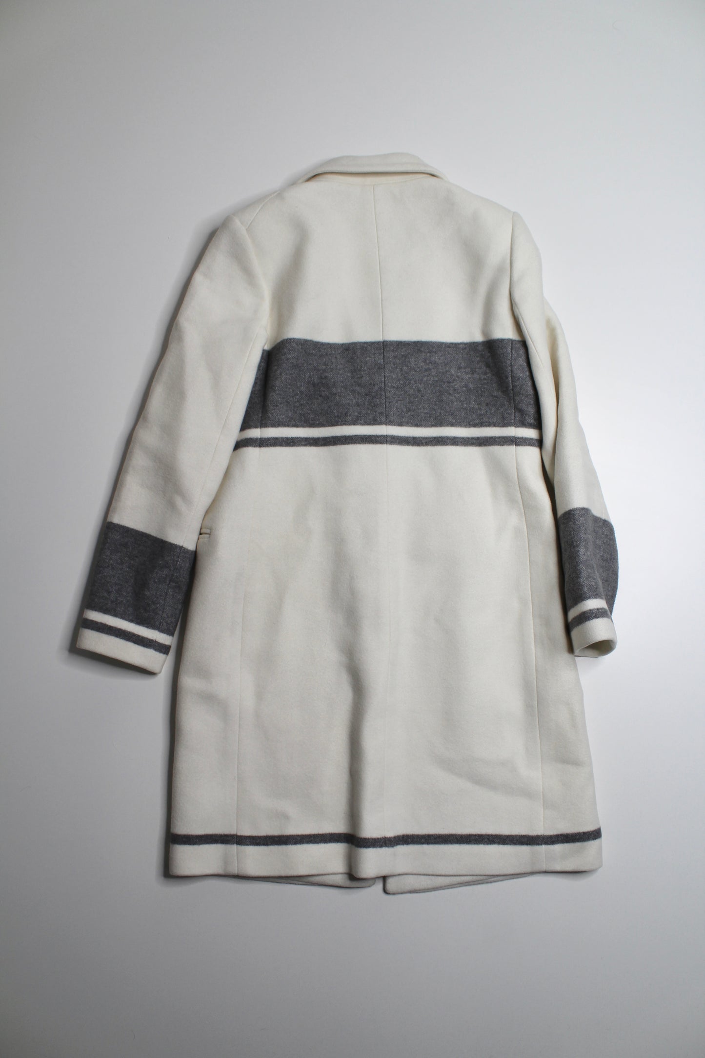 Club Monaco cream/grey ‘keilee’ wool coat, no size. Fits like 4 or size small (additional 20% off)