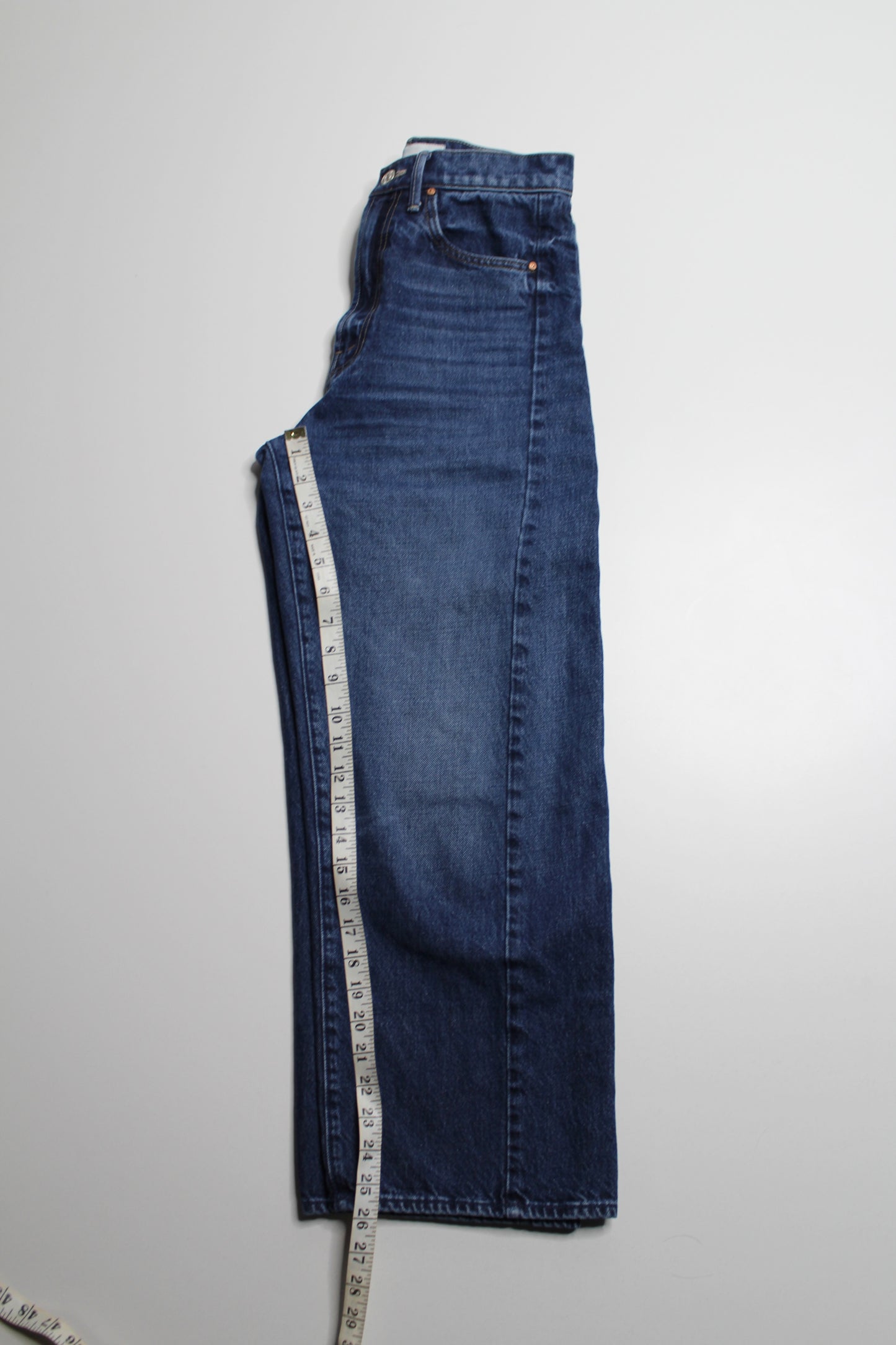 Mother high-rise ‘half pipe ankle’ barrel jeans, size 25