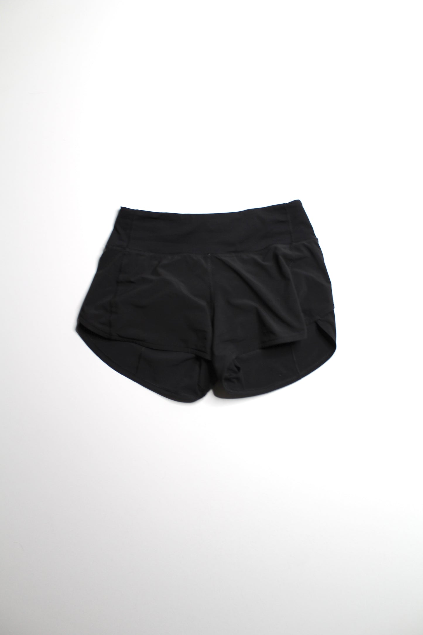 Lululemon black ‘speed’ shorts, size 4