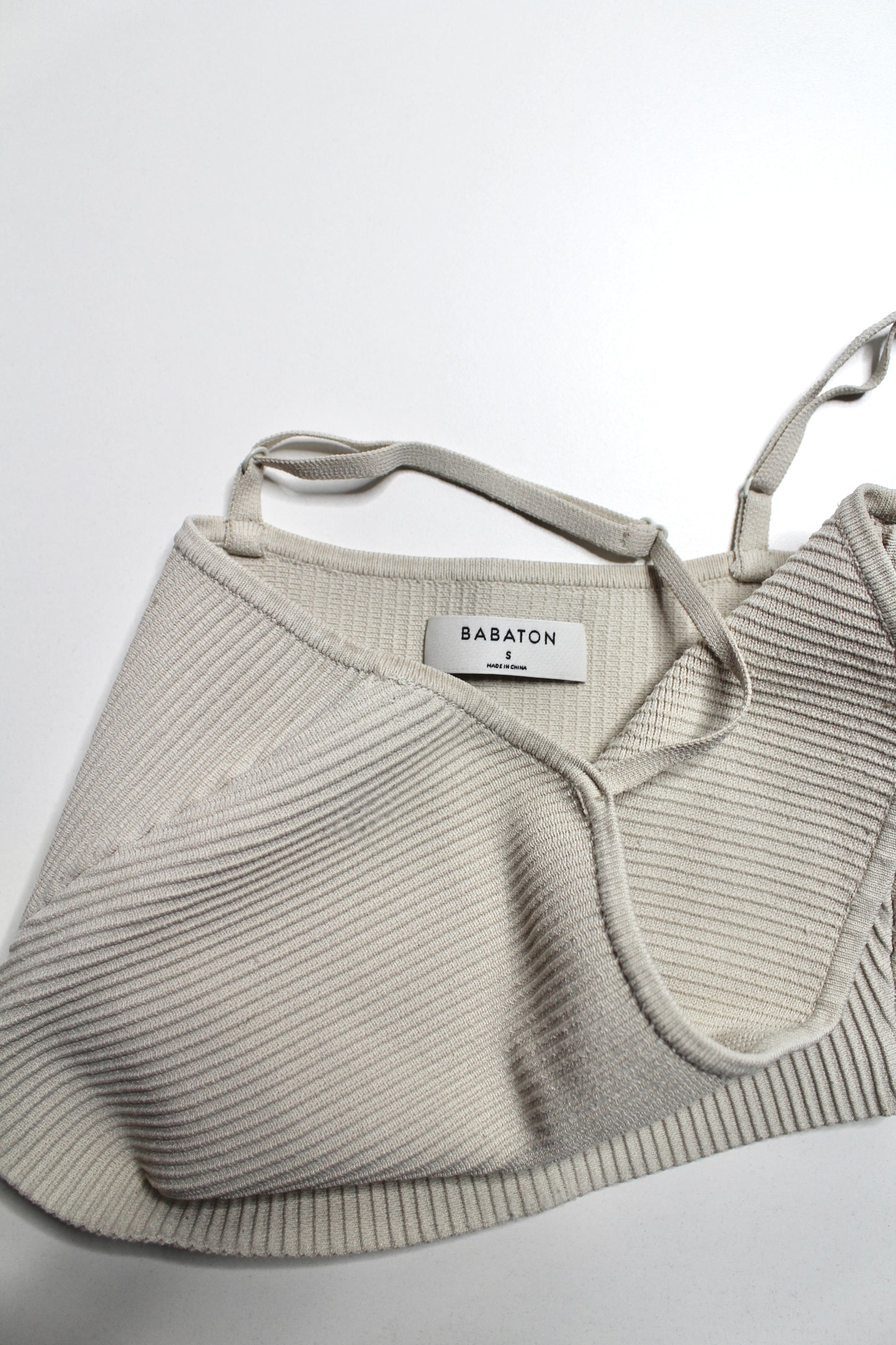 Aritzia Babaton sculpt crop tank, size Small