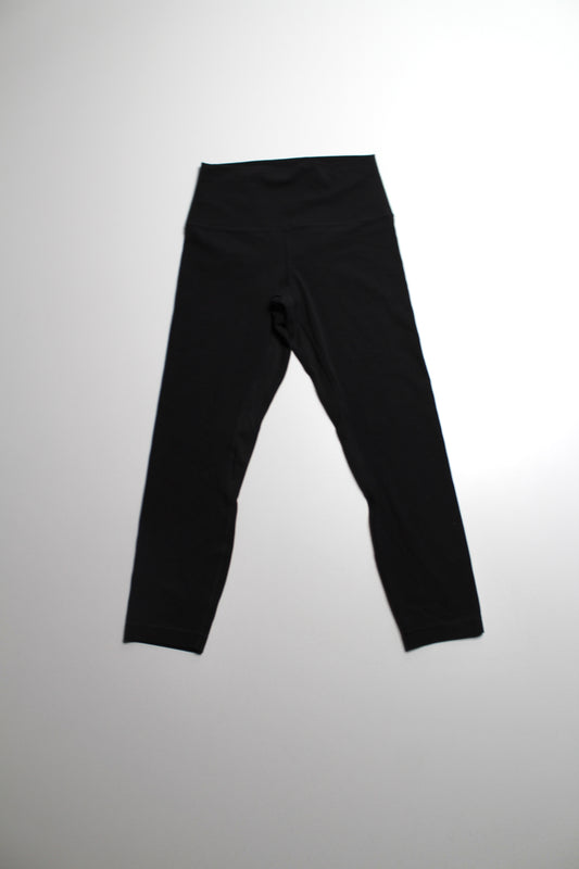 Lululemon black ‘align’ crop legging, size 6 (23”)