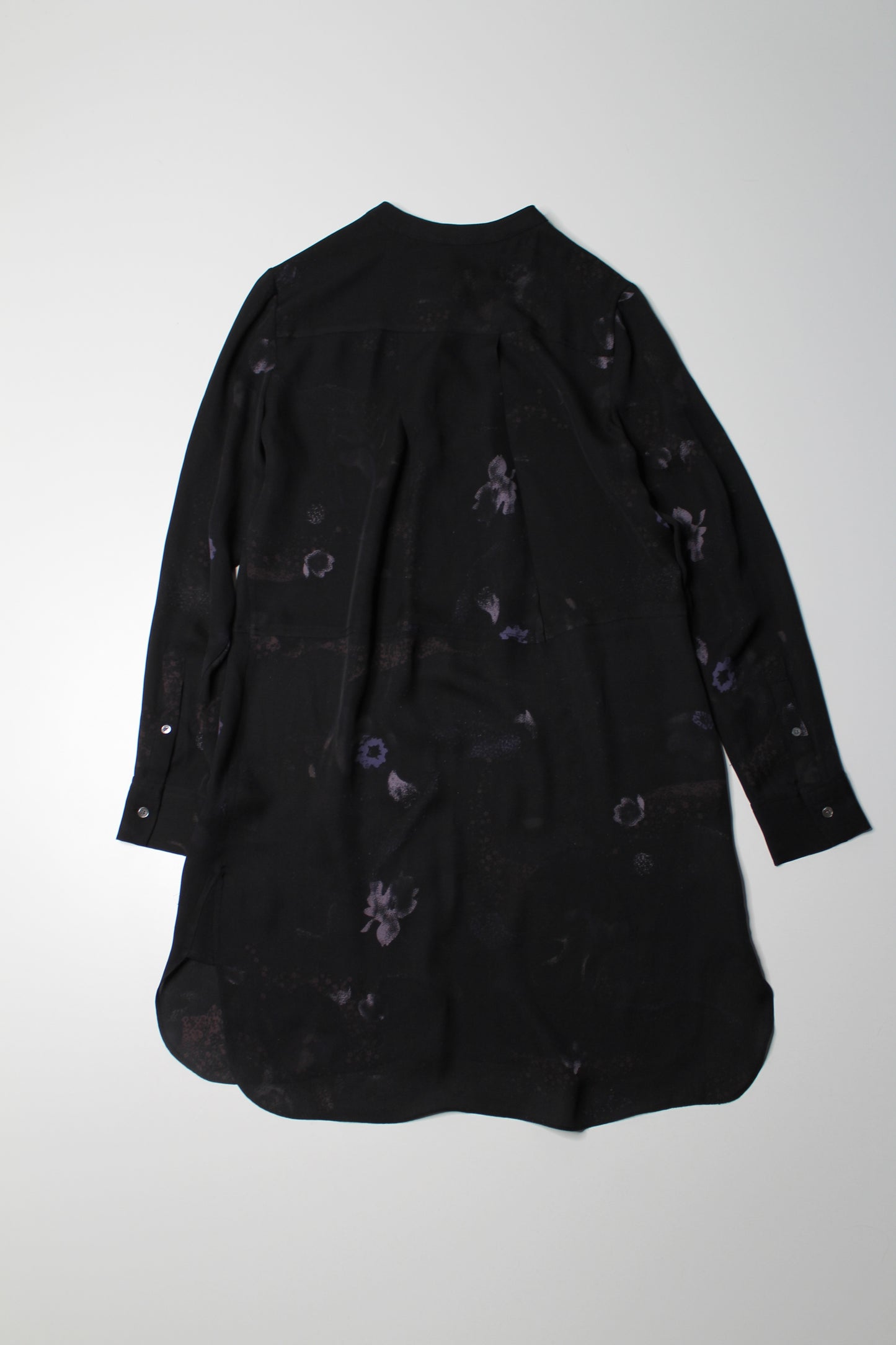 Aritzia Wilfred black floral silk shirt dress, size xxs (loose fit)