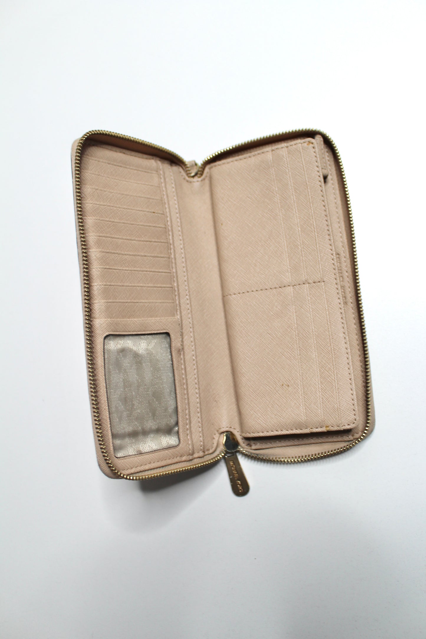 Michael Kors jet set travel zip around wallet