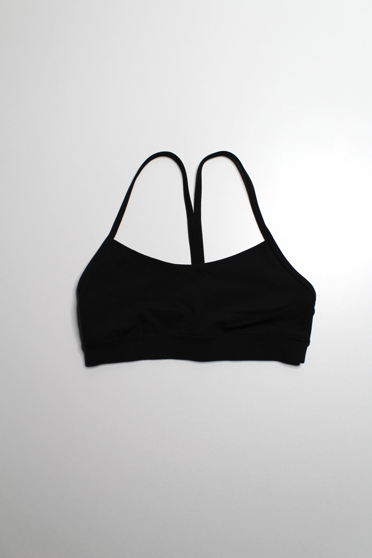 Lululemon black ‘flow y’ bra, size 4 *nulu