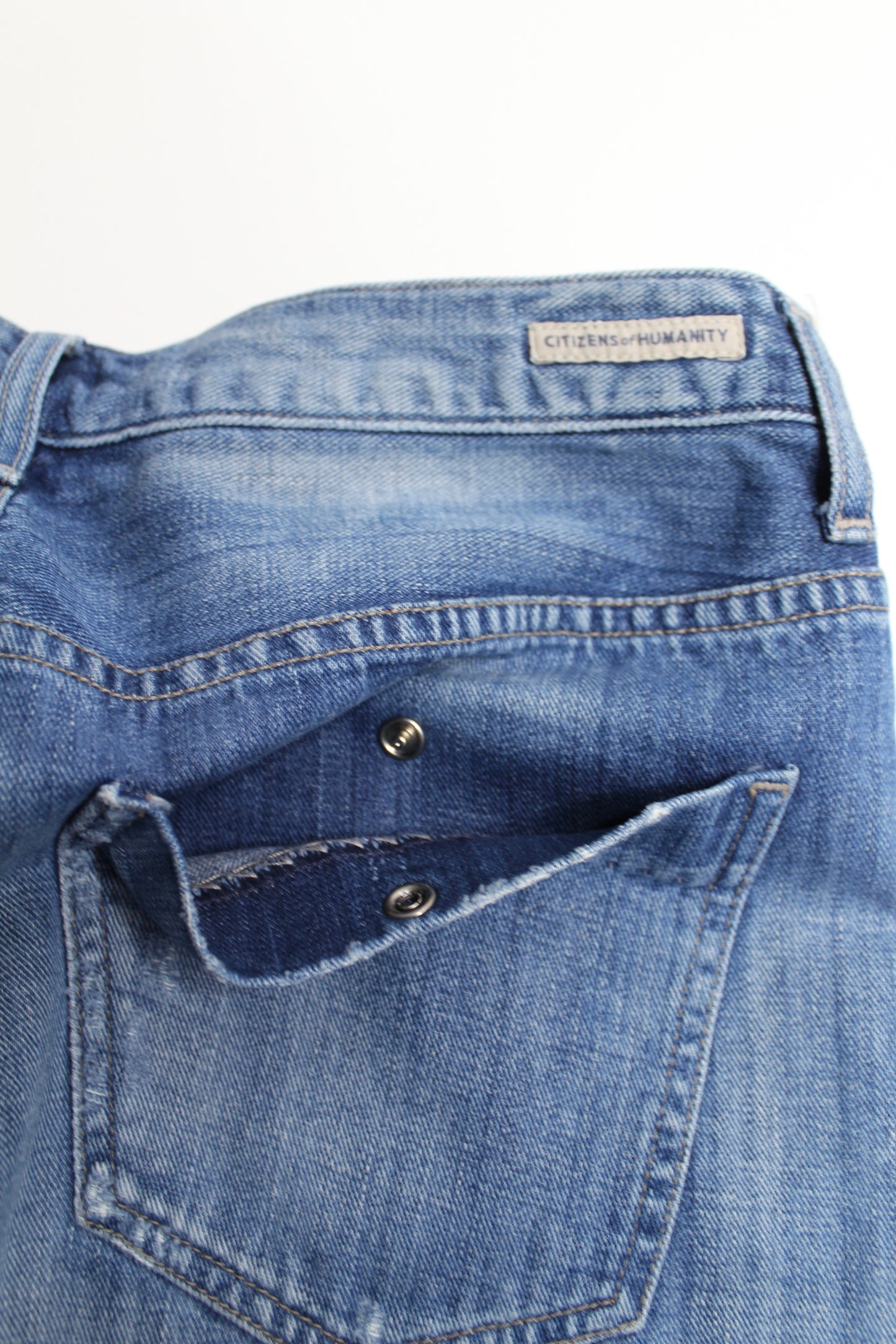 Citizens Of Humanity distressed ‘skyler boyfriend’ jeans, size 27