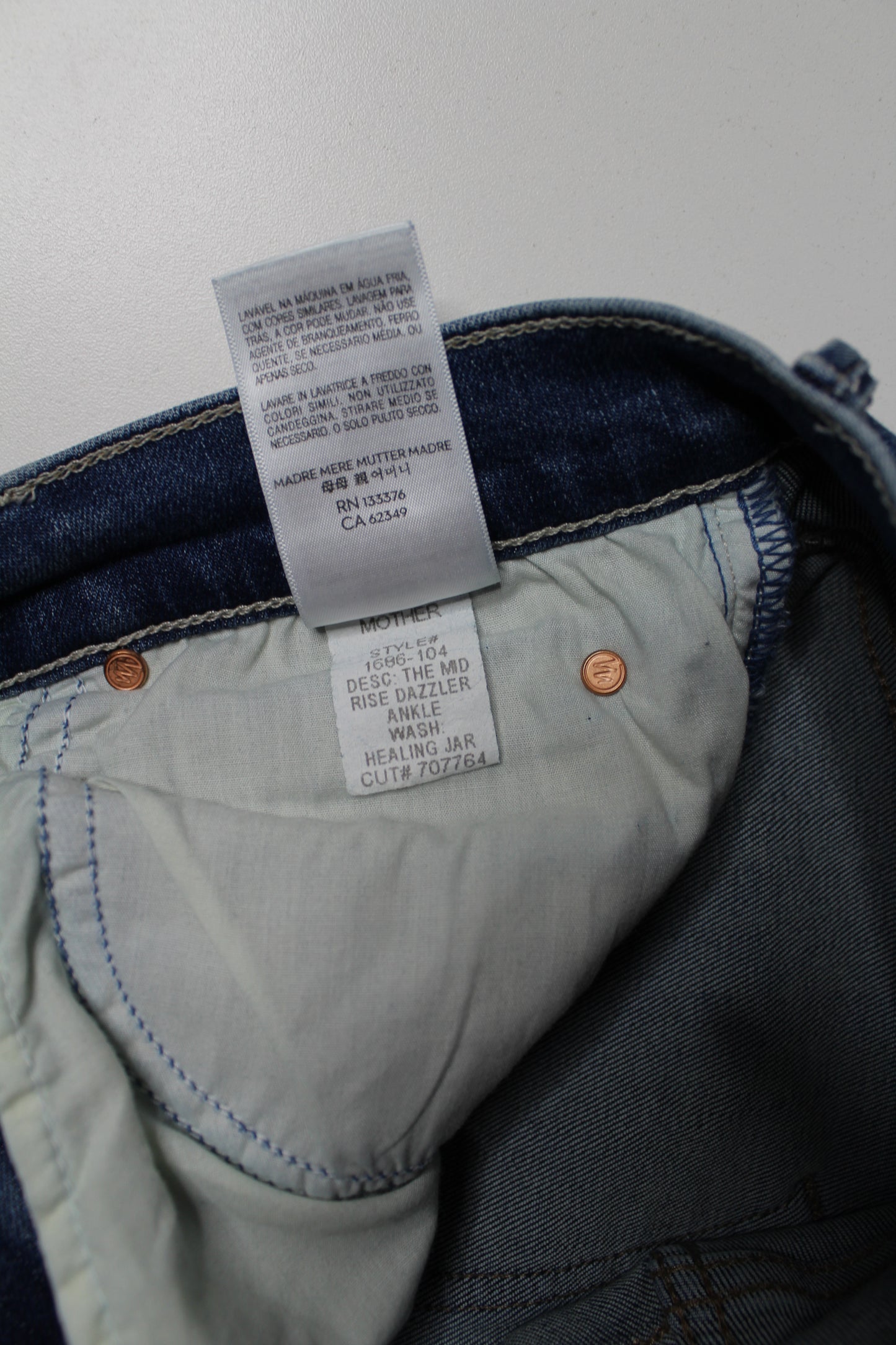 Mother ‘mid rise dazzler ankle’ jeans, size 28 (reg price: $125)