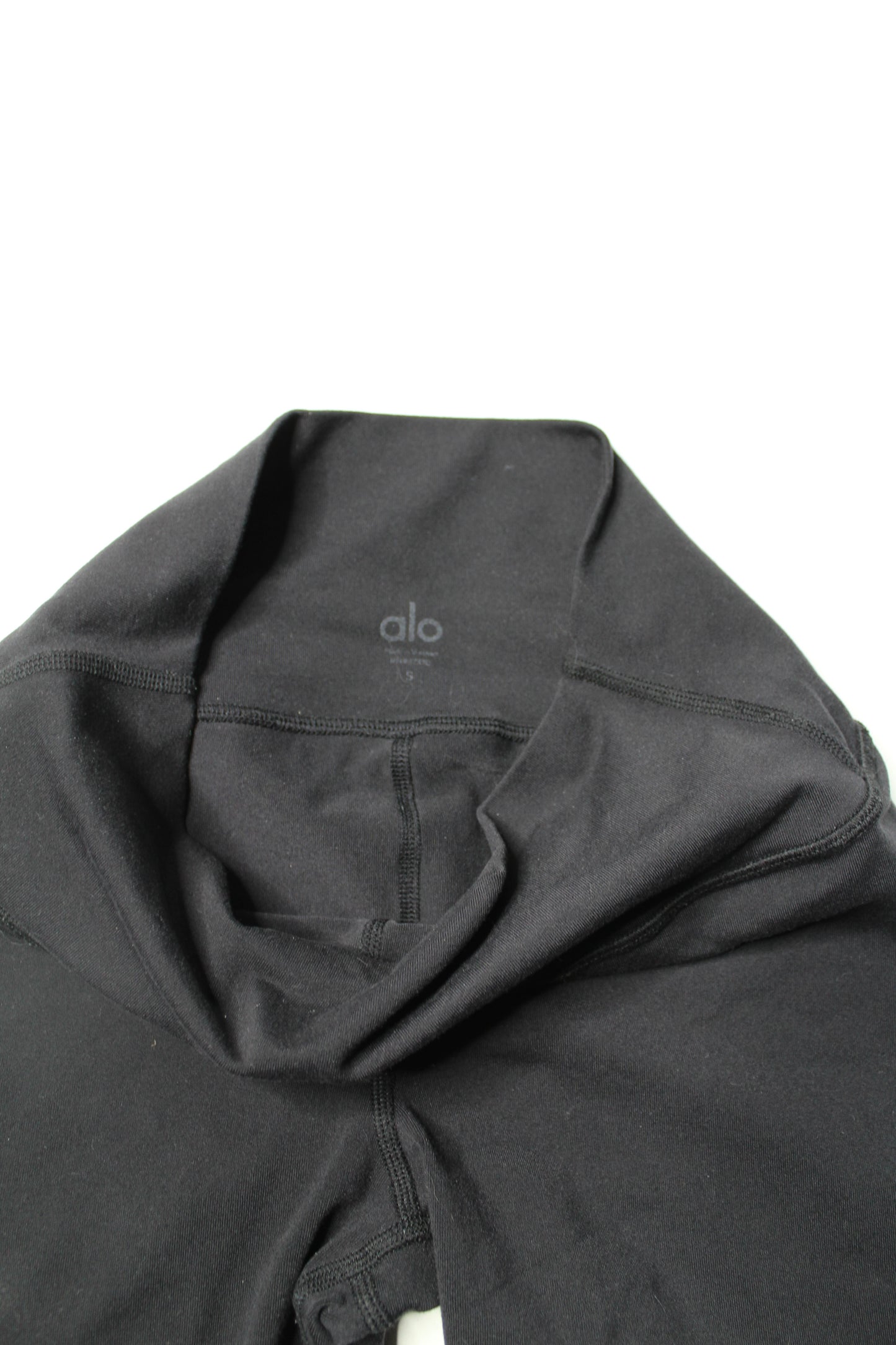 Alo Yoga black high rise biker shorts, size small (7") (additional 10% off)