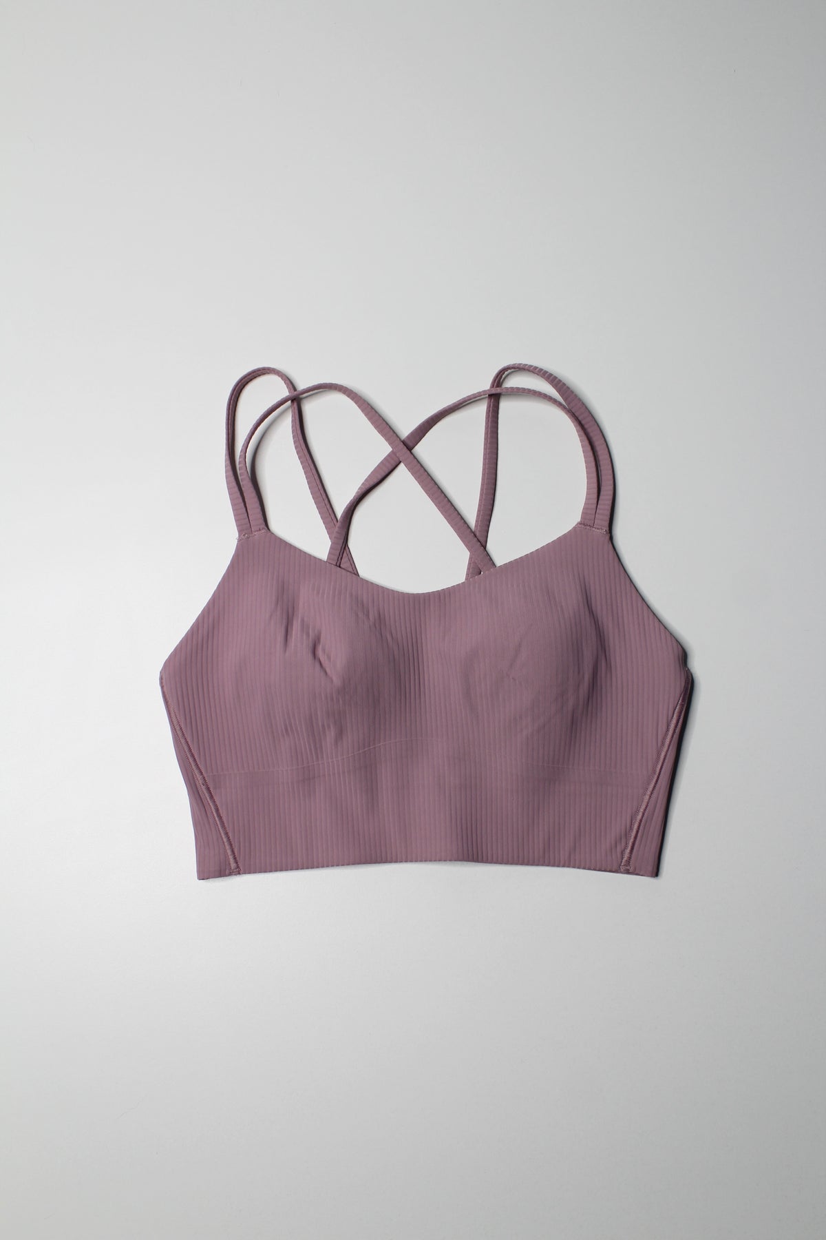 Lululemon pink ribbed ‘like a cloud’ bra. No size. Fits 4/6  *long line