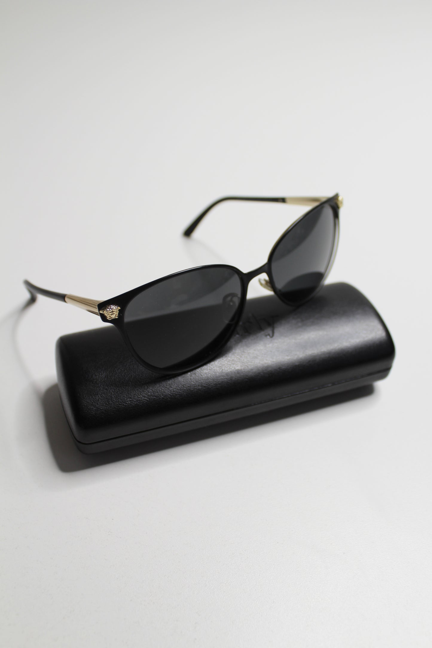 Versace 2168 (Clearly) sunglasses *includes case (additional 50% off)