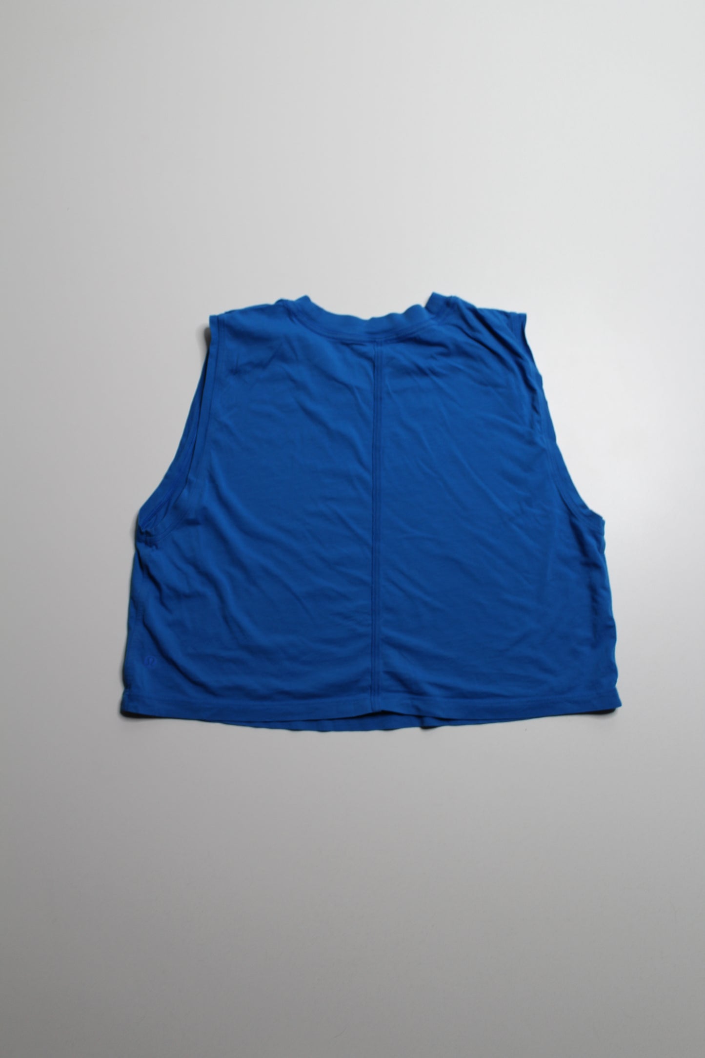 Lululemon cotton tank, no size. Fits like 6 (oversized)