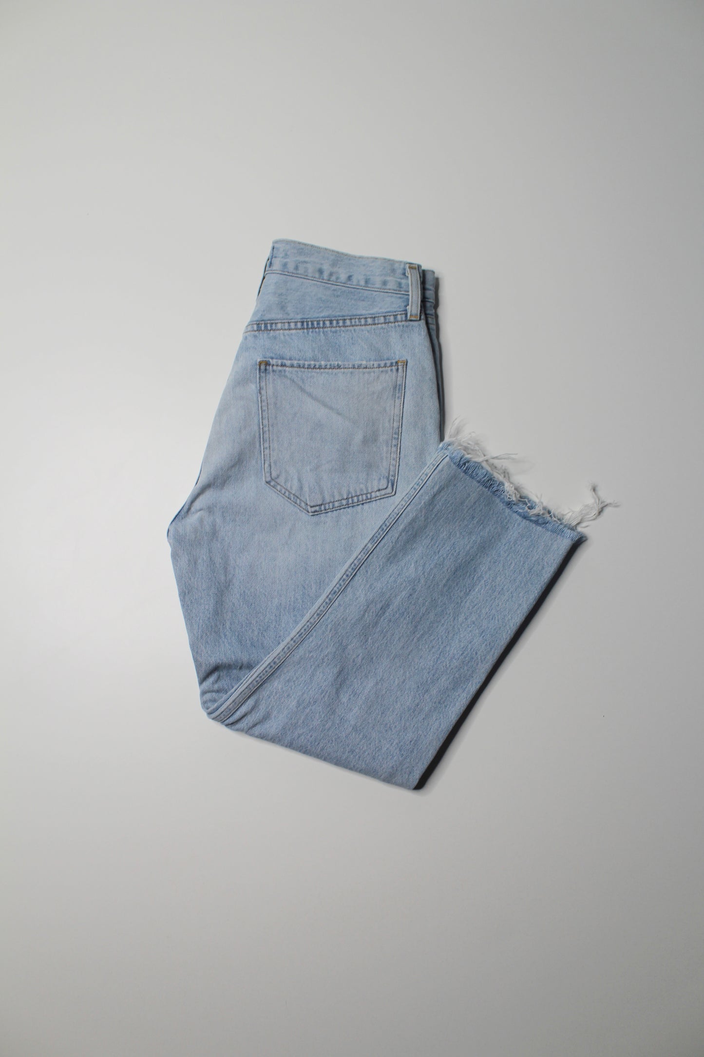 AGOLDE light wash ‘riley crop’ jeans, size 28 (24”)