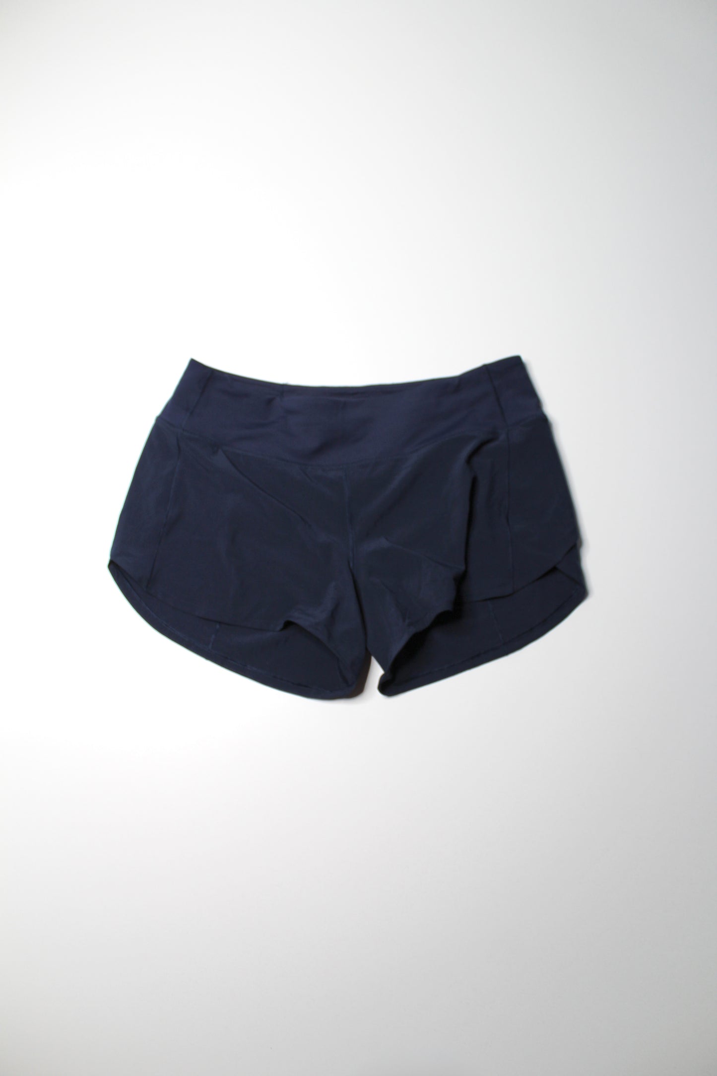 Lululemon navy ‘speed’ shorts, size 10