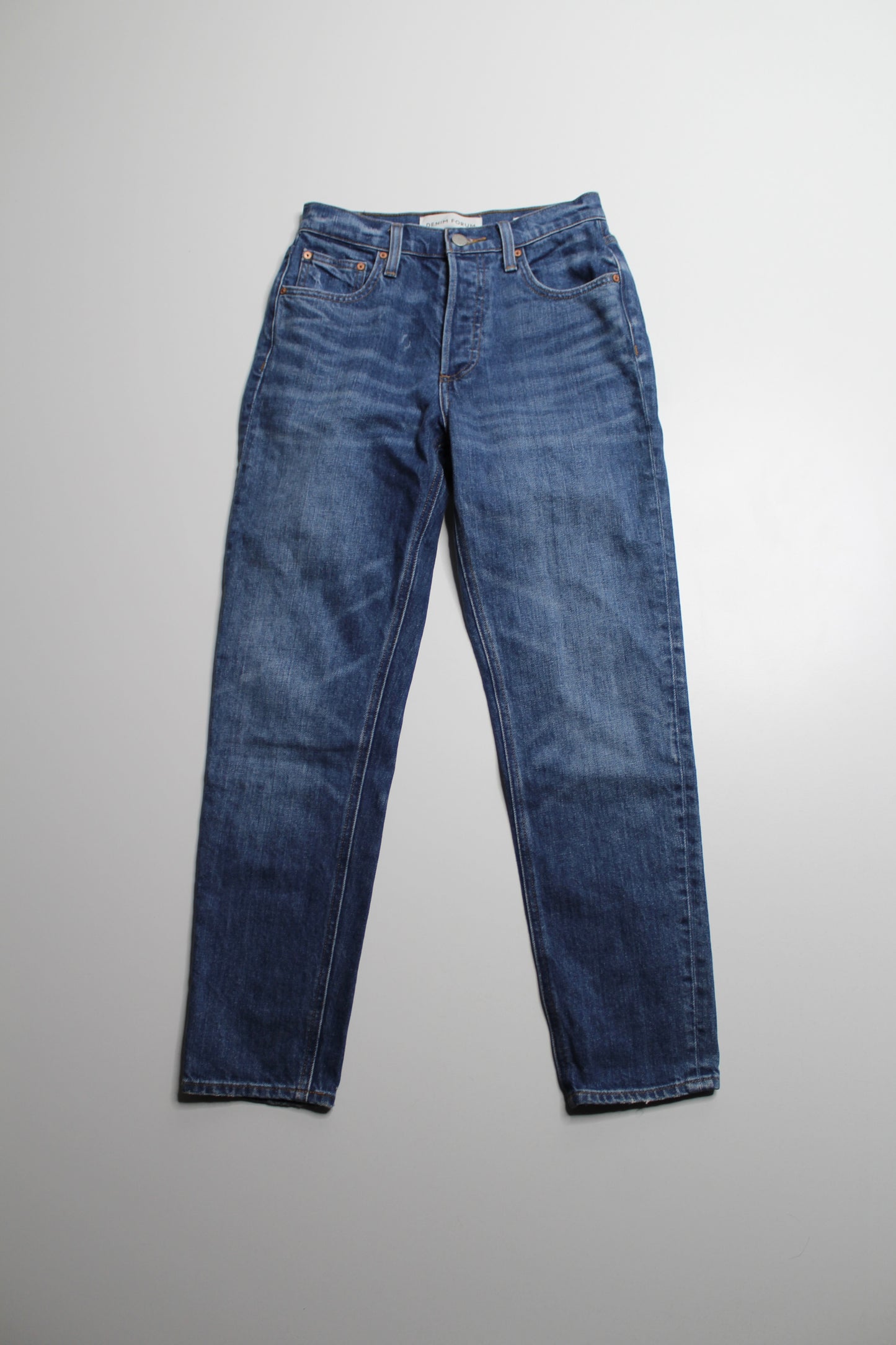 Aritzia Denim Forum ‘Yoko high rise slim’ jeans, size 24 (28L)