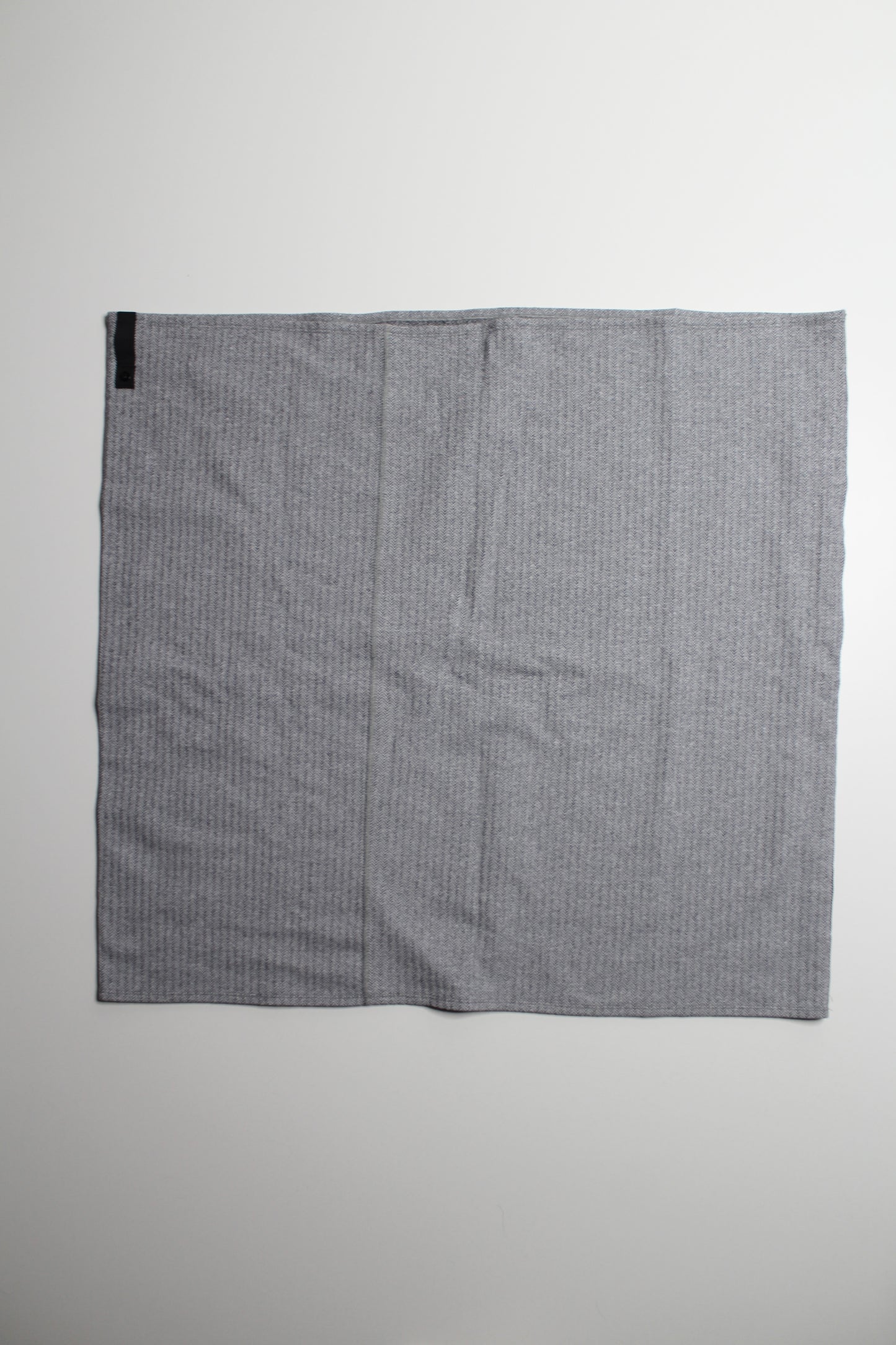 Lululemon vinyasa scarf