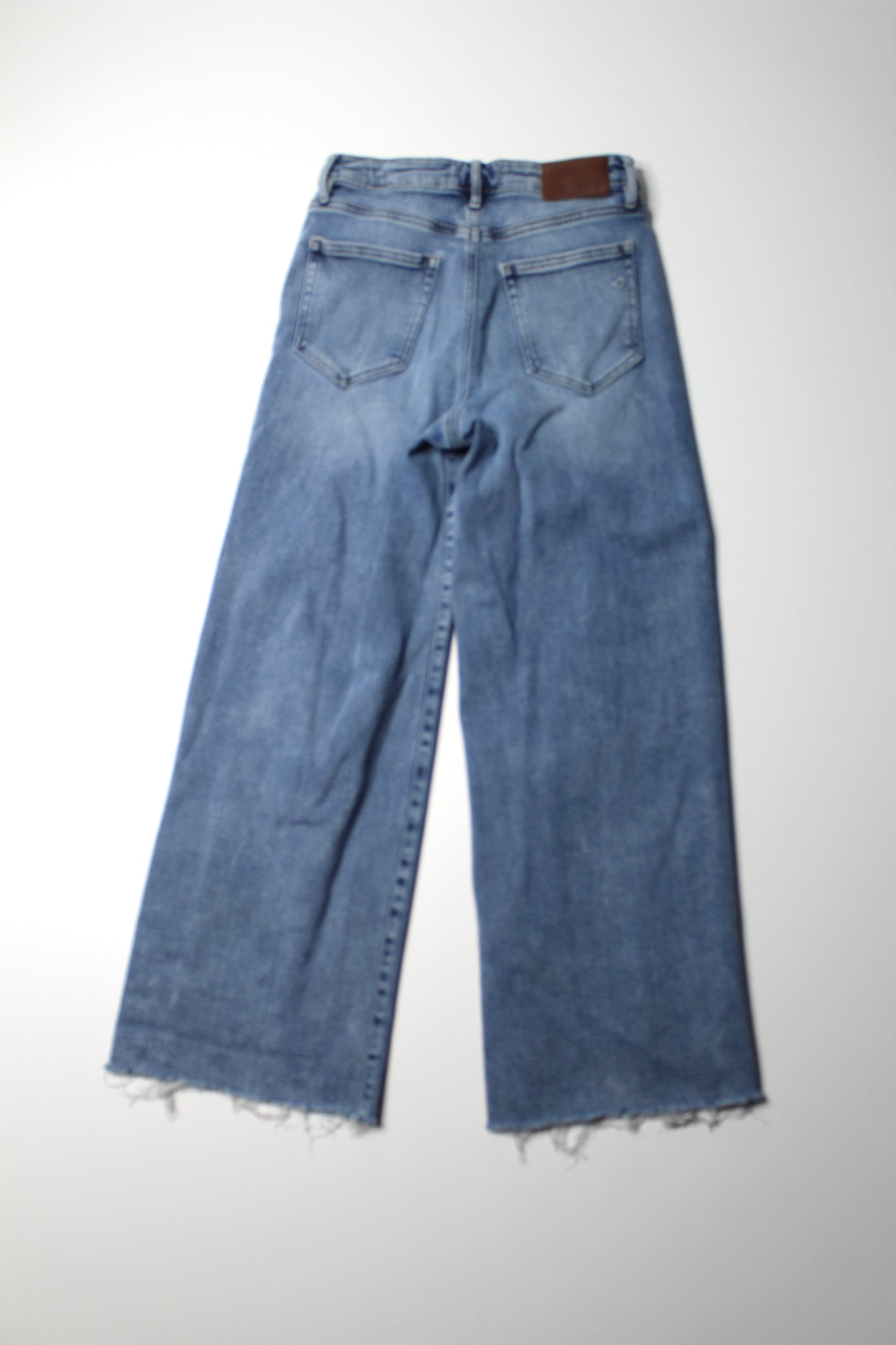 Hidden (Nordstrom) stretch ‘super wide leg’ jeans, size 27