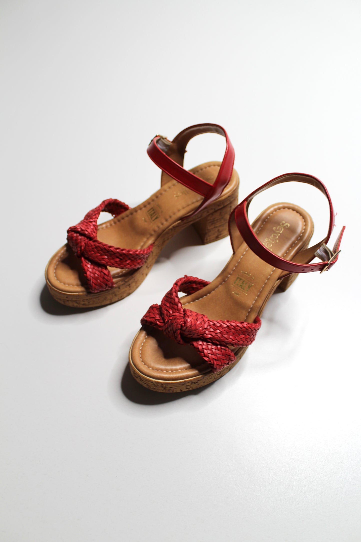 Anthropologie Seychelles red ‘musical platform’ sandal, size 6 (fits like 6.5) (sale: was $68)