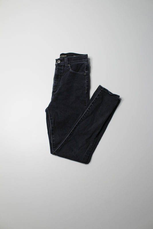 Aritzia Denim Forum black wash ‘Lola’ high rise skinny jeans, size 25 (26”)