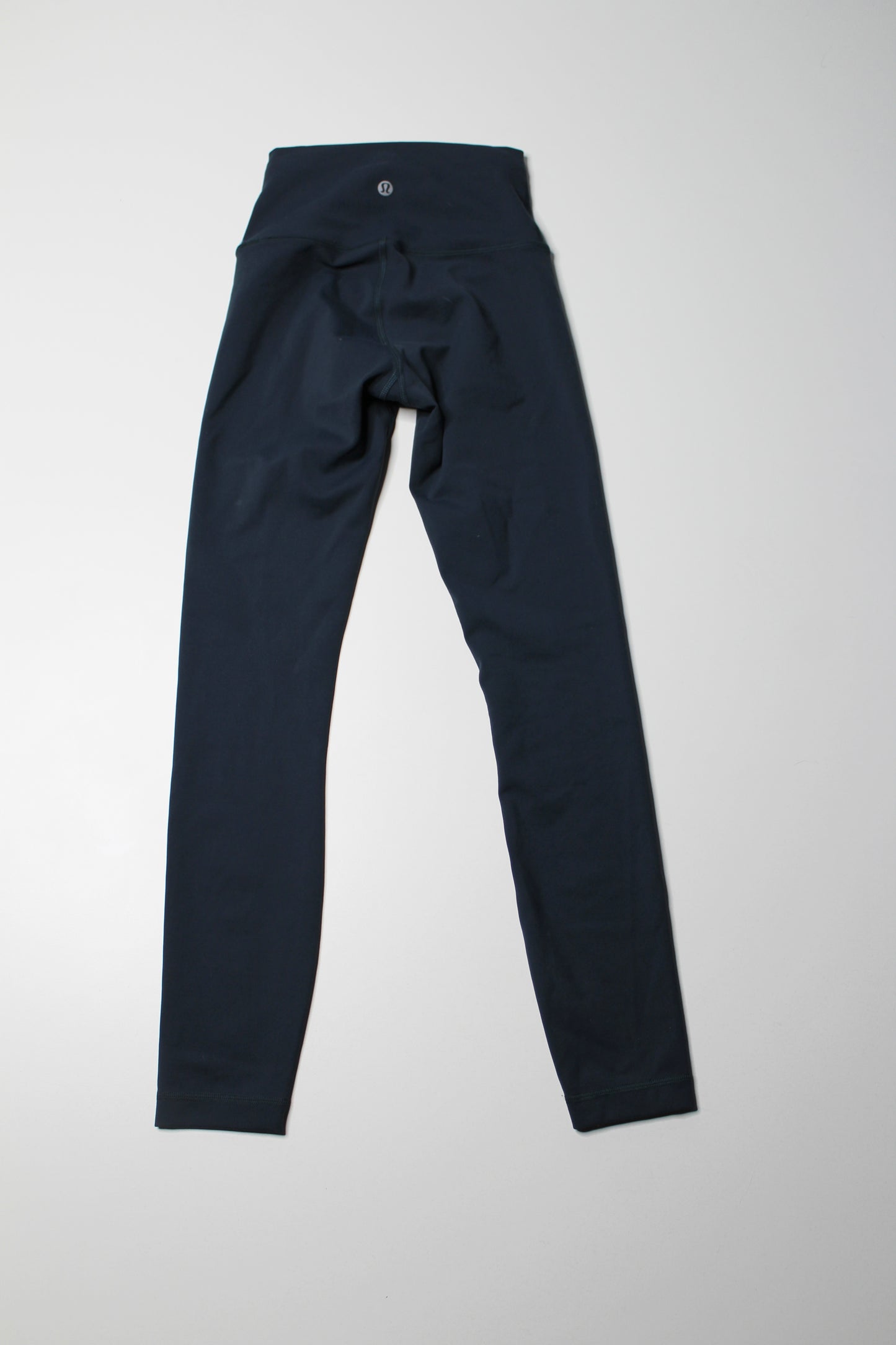 Lululemon submarine ‘wunder train’ tights, size 2