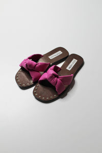 Steve Madden pink ‘marisole’ knotted slides, size 6